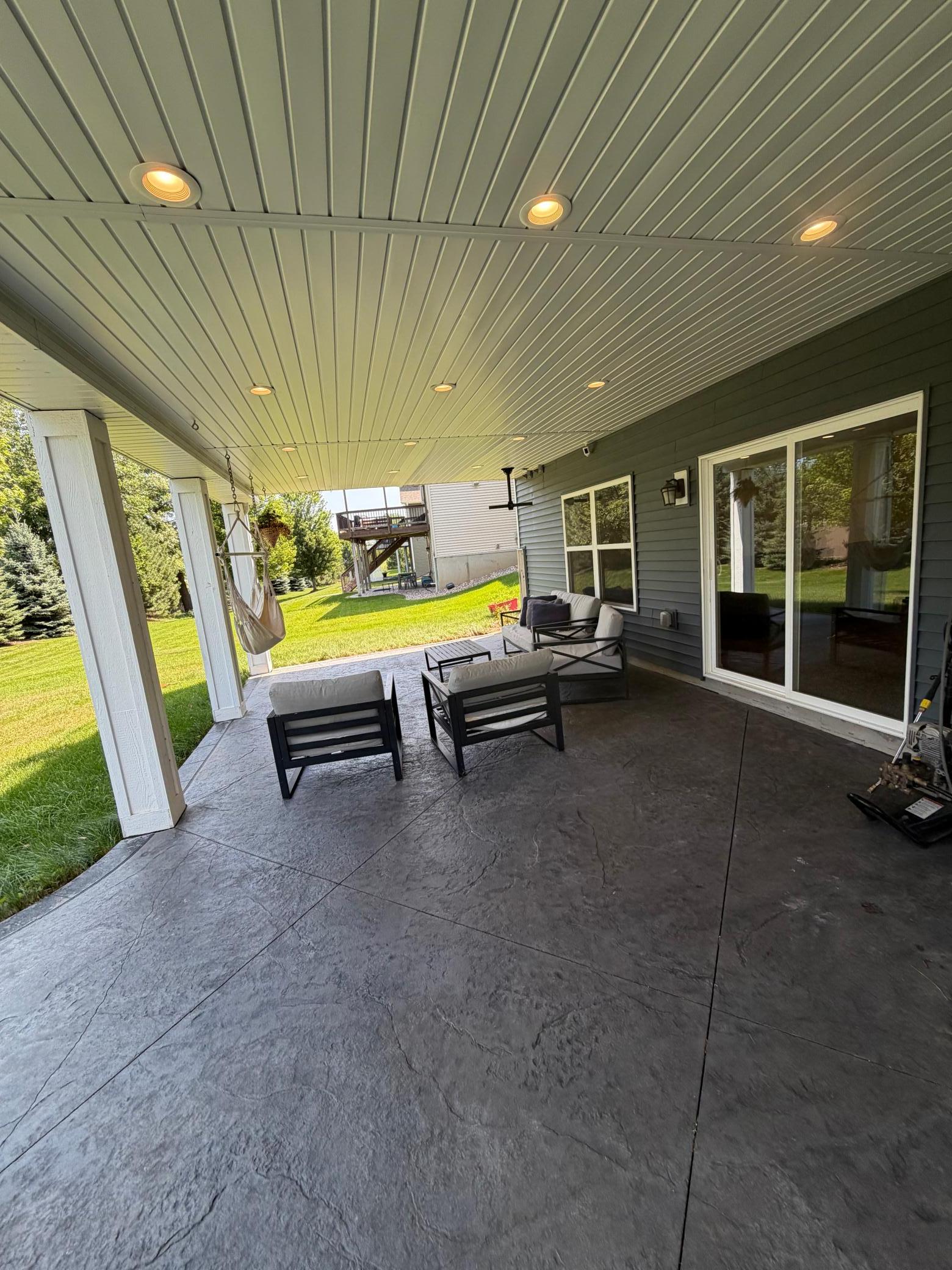 1309 Shadow Creek Curve Property Photo 8