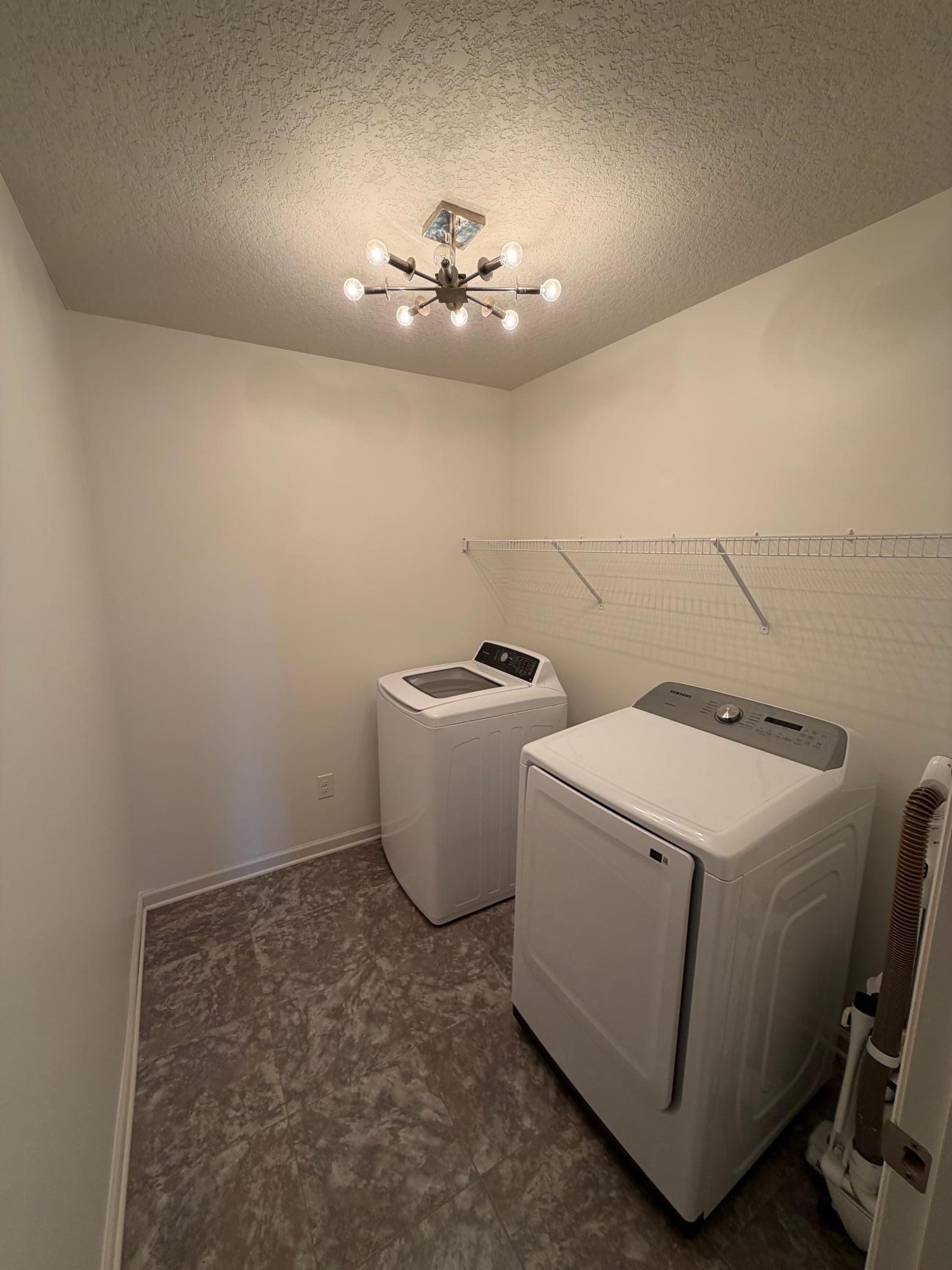 1309 Shadow Creek Curve Property Photo 15