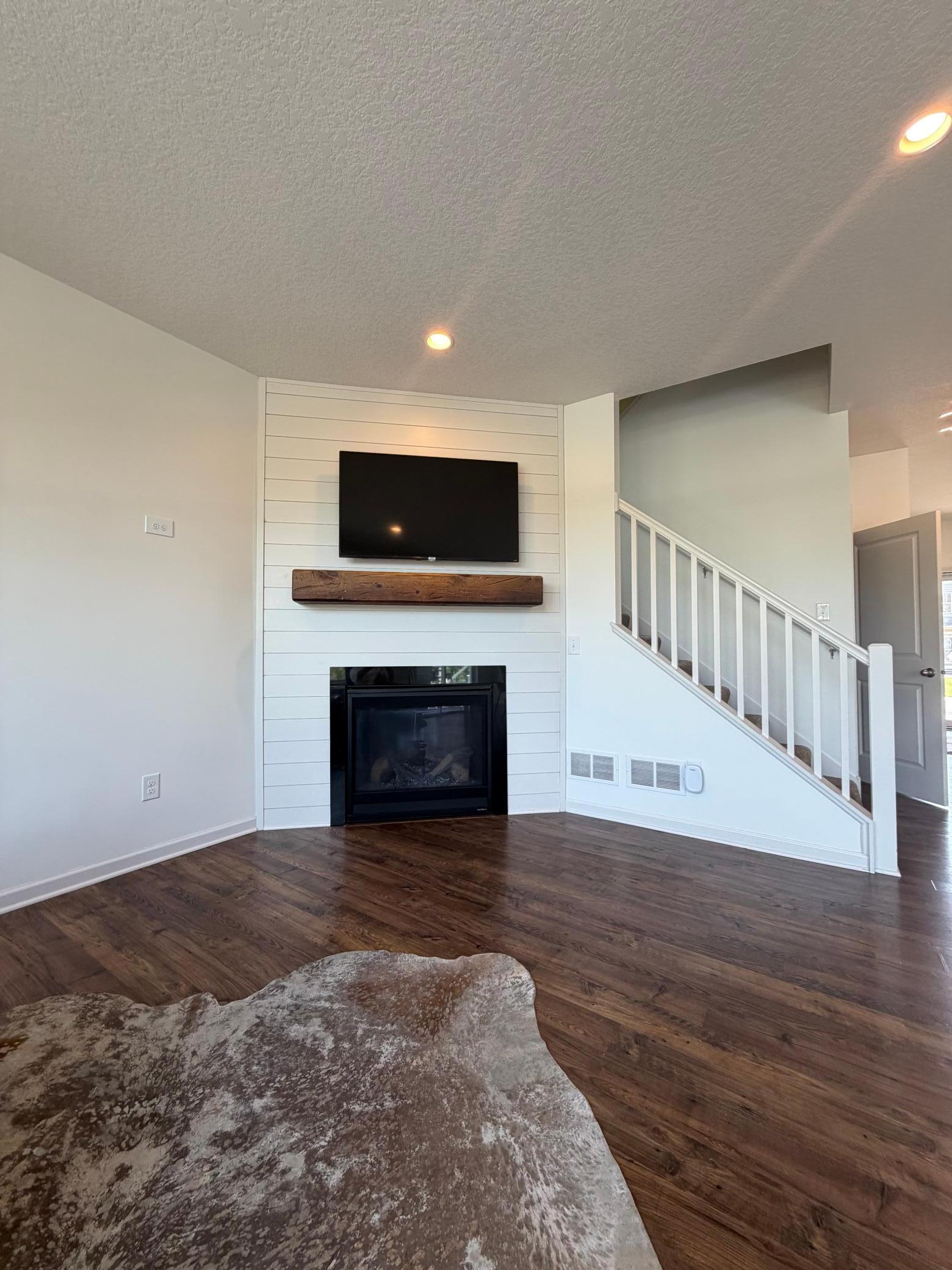 1309 Shadow Creek Curve Property Photo 24