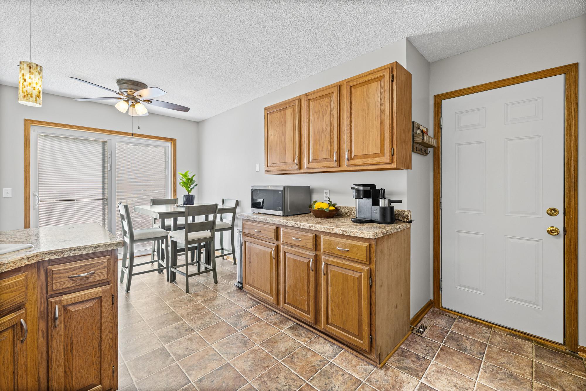 6775 Gretchen Lane N Property Photo 12