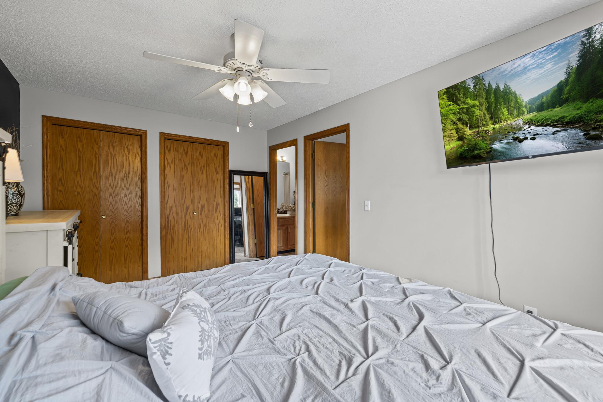 6775 Gretchen Lane N Property Photo 22