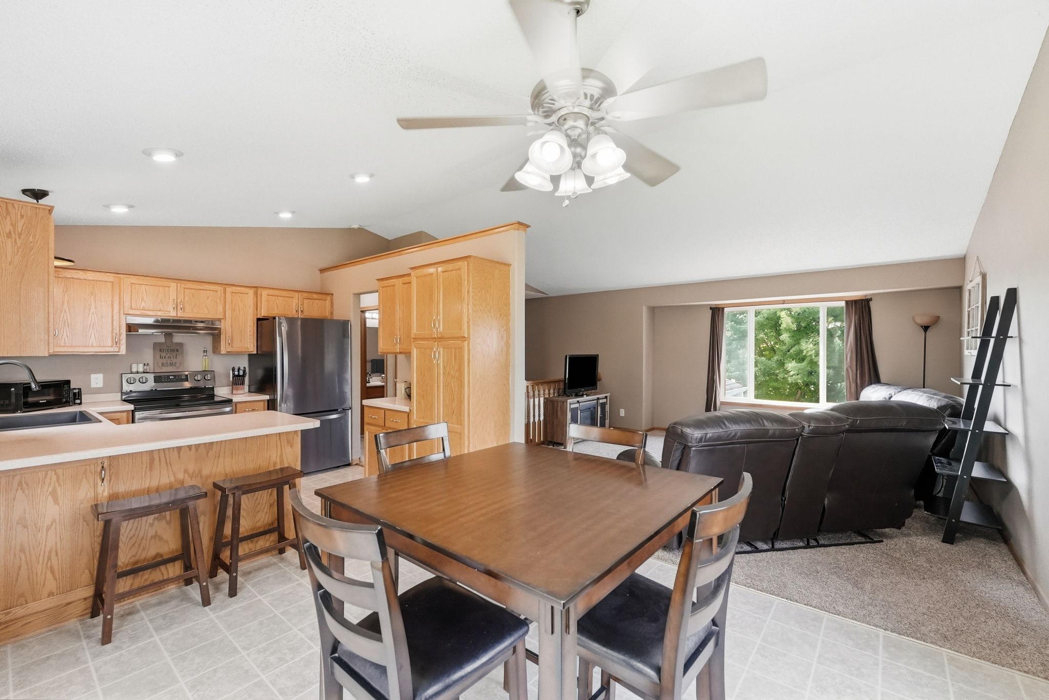 1106 9th Street Ne Property Photo 11