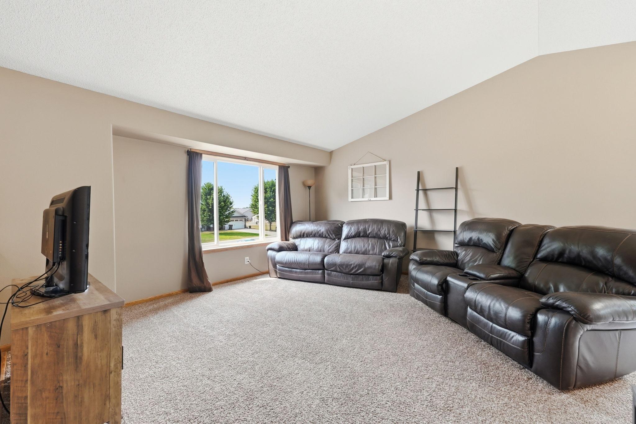 1106 9th Street Ne Property Photo 16