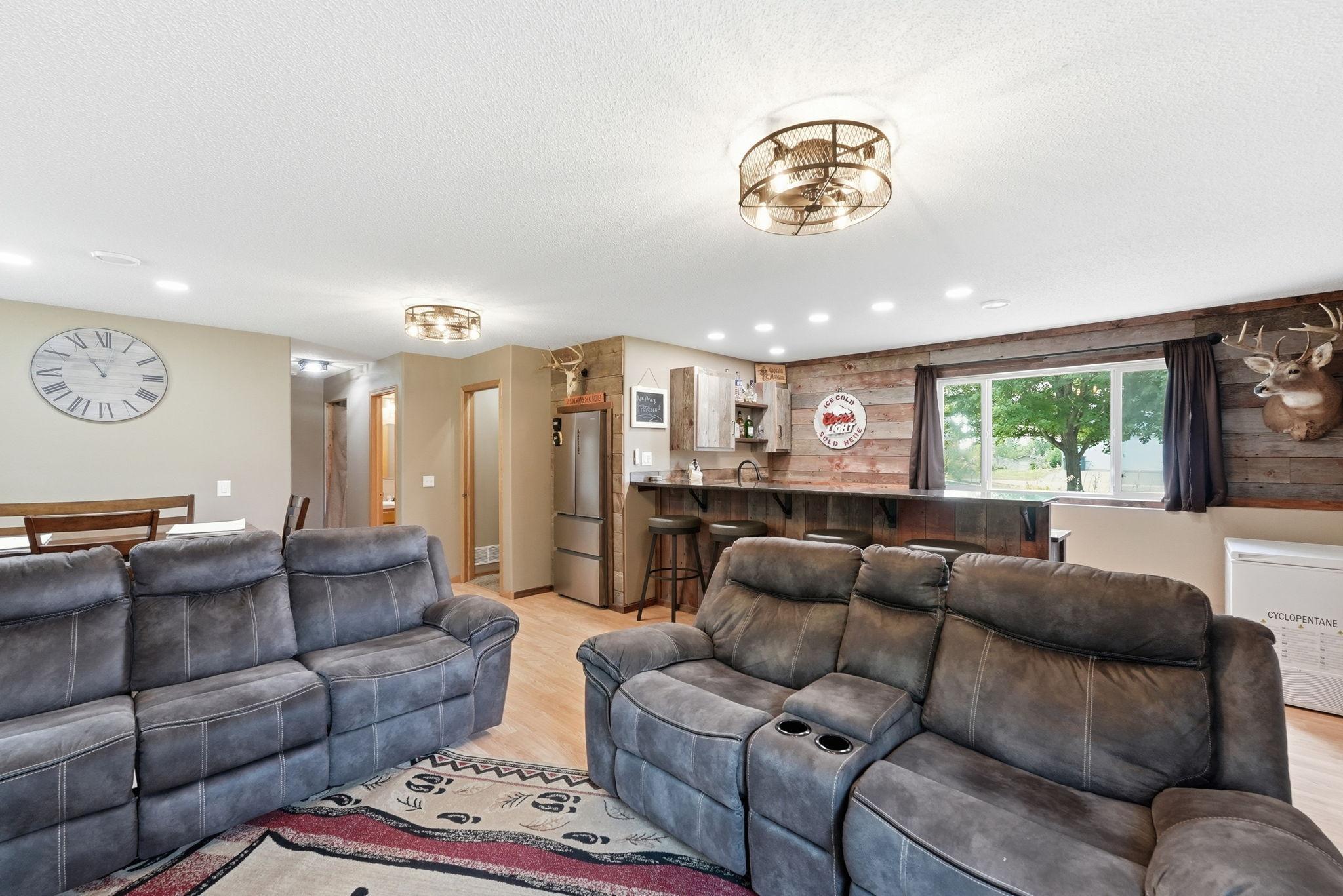1106 9th Street Ne Property Photo 28
