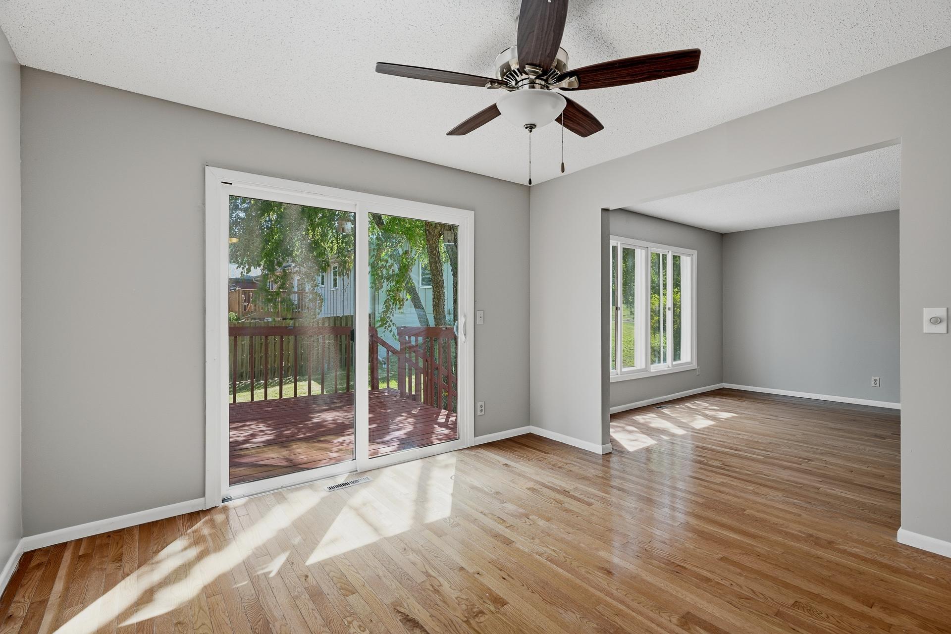 9401 Briar Road Property Photo 10
