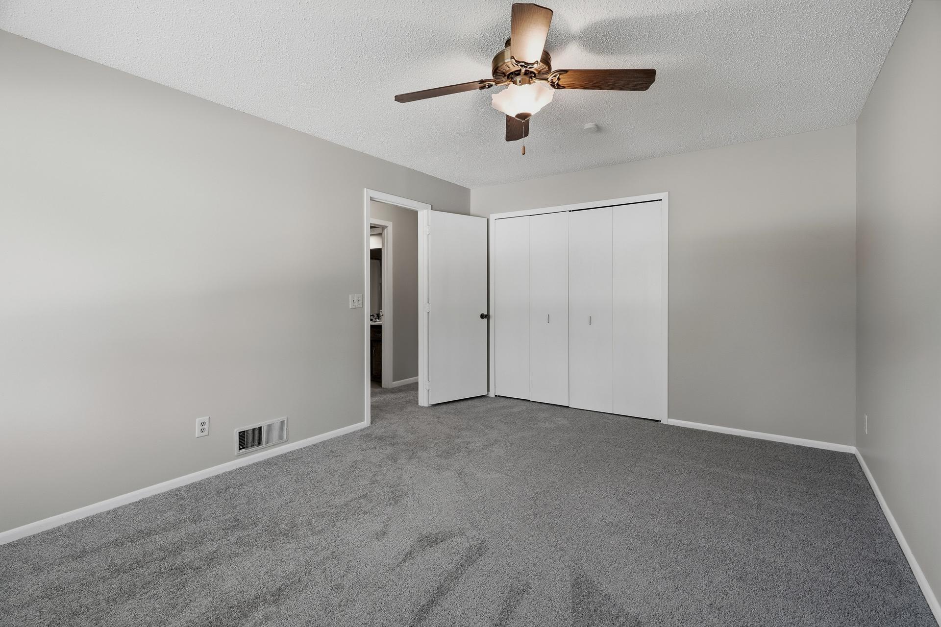 9401 Briar Road Property Photo 19