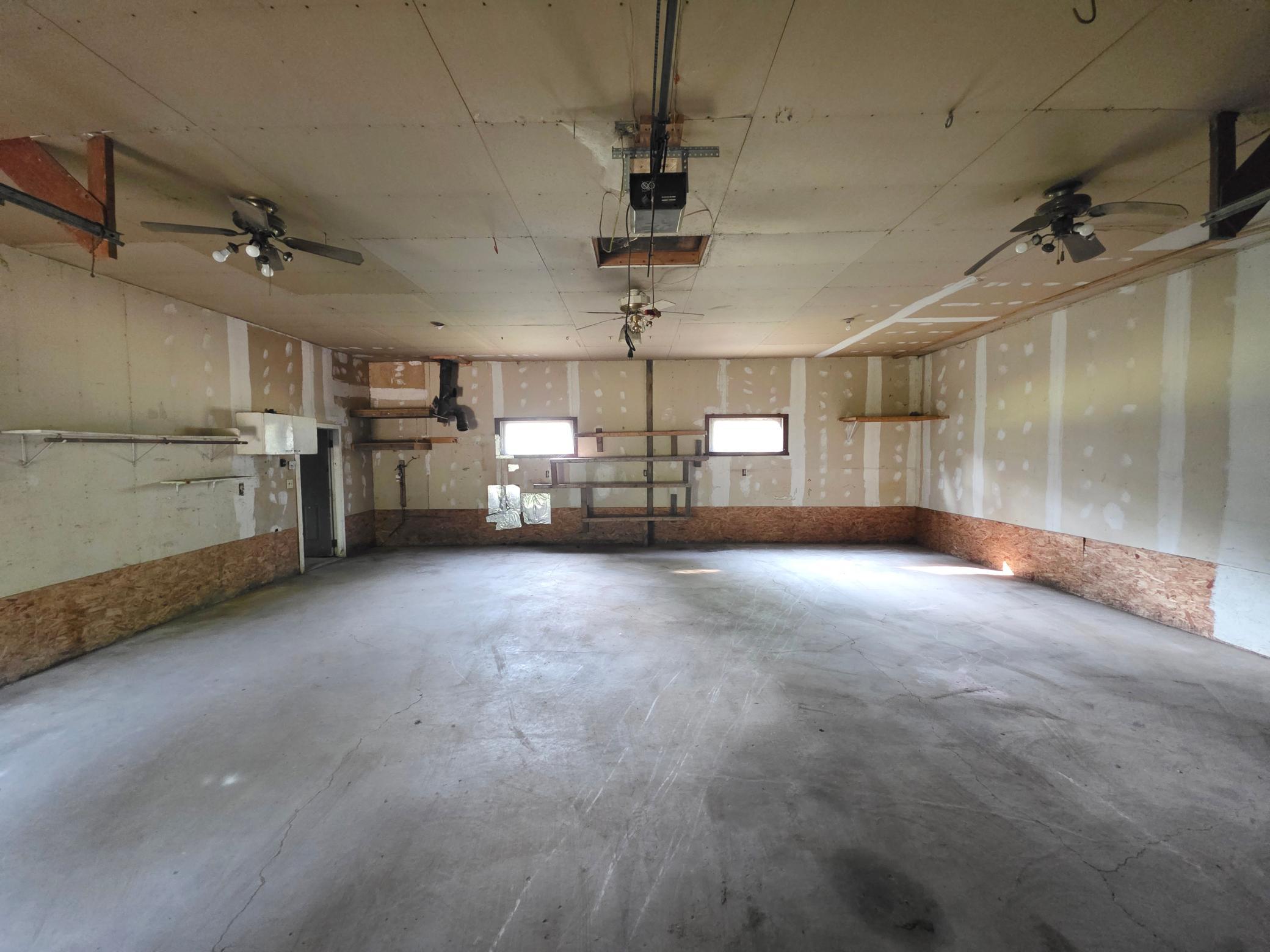 47099 Center Street W Property Photo 13