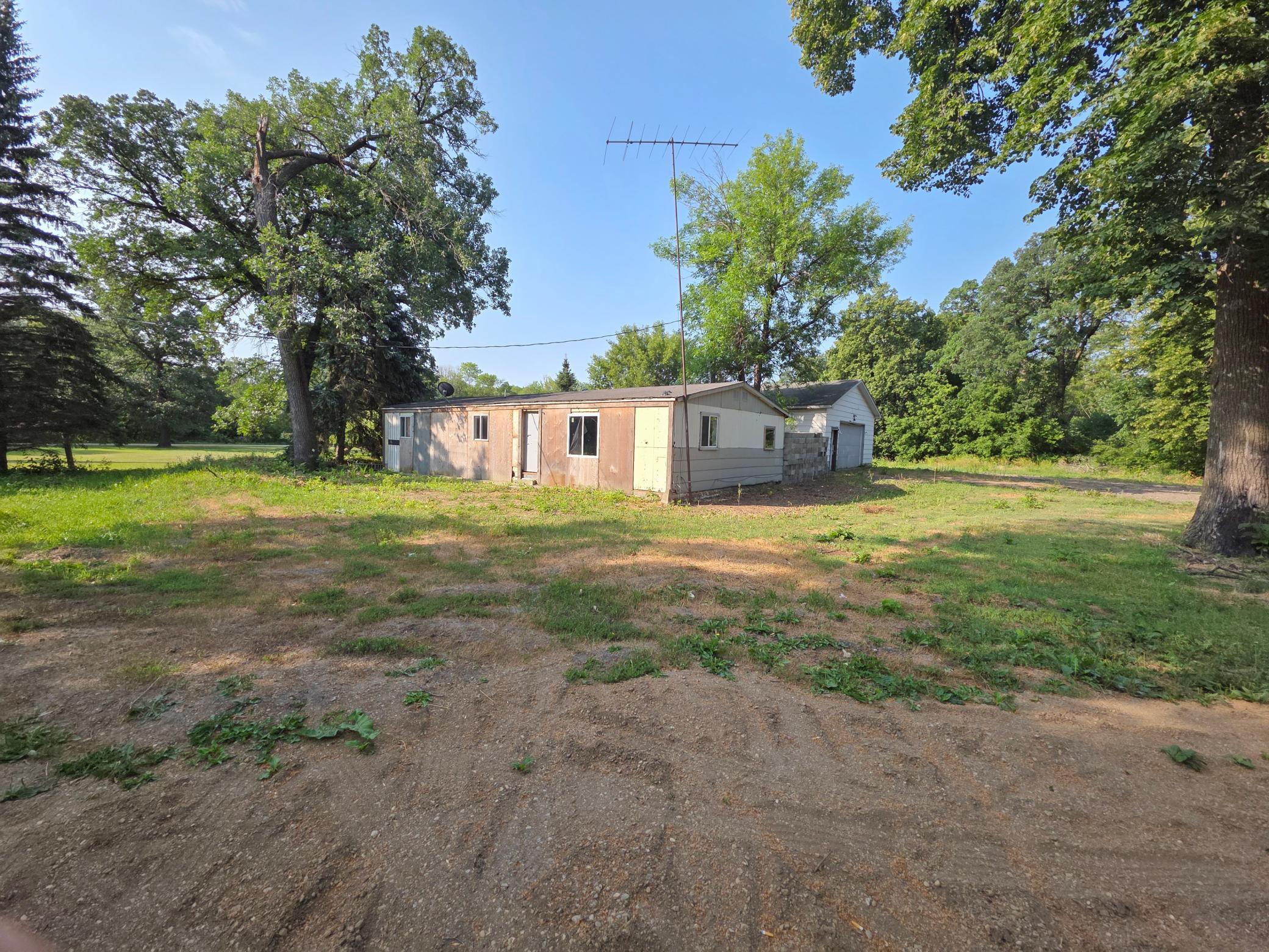 47099 Center Street W Property Photo 24