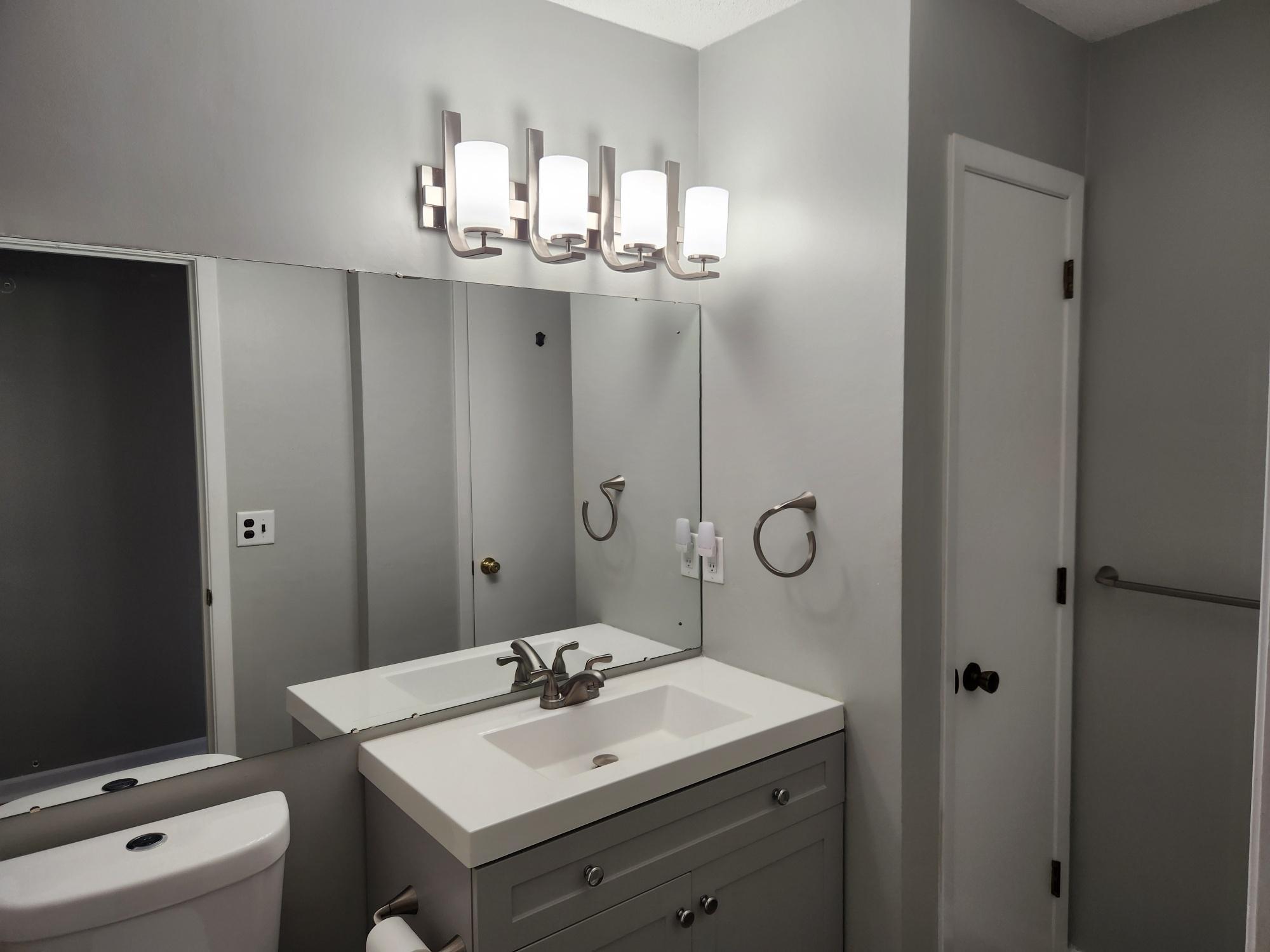 4444 Woodgate Court Property Photo 10