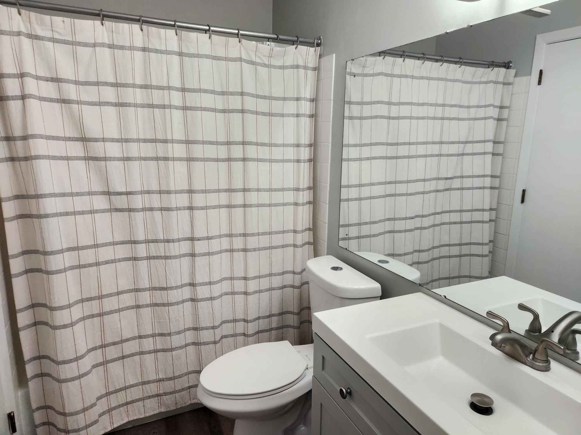 4444 Woodgate Court Property Photo 11