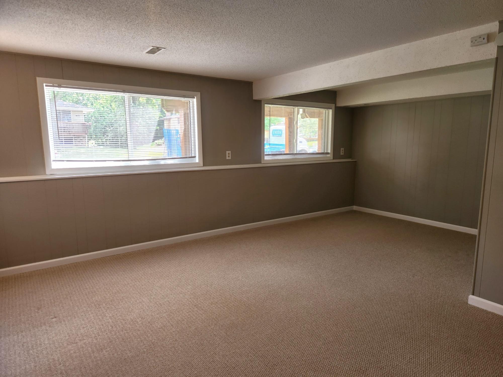 4444 Woodgate Court Property Photo 13