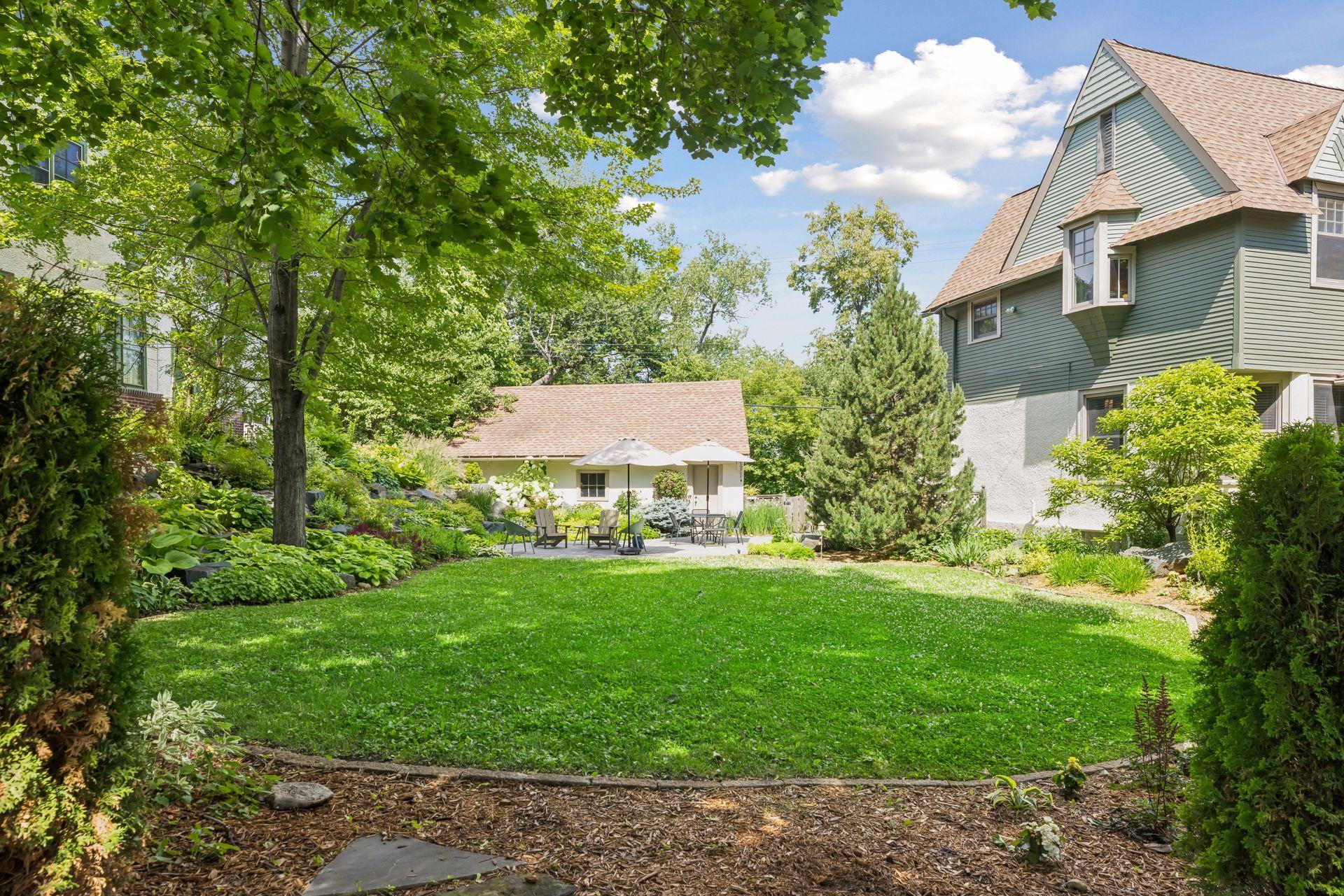 1818 Kenwood Parkway Property Photo 43