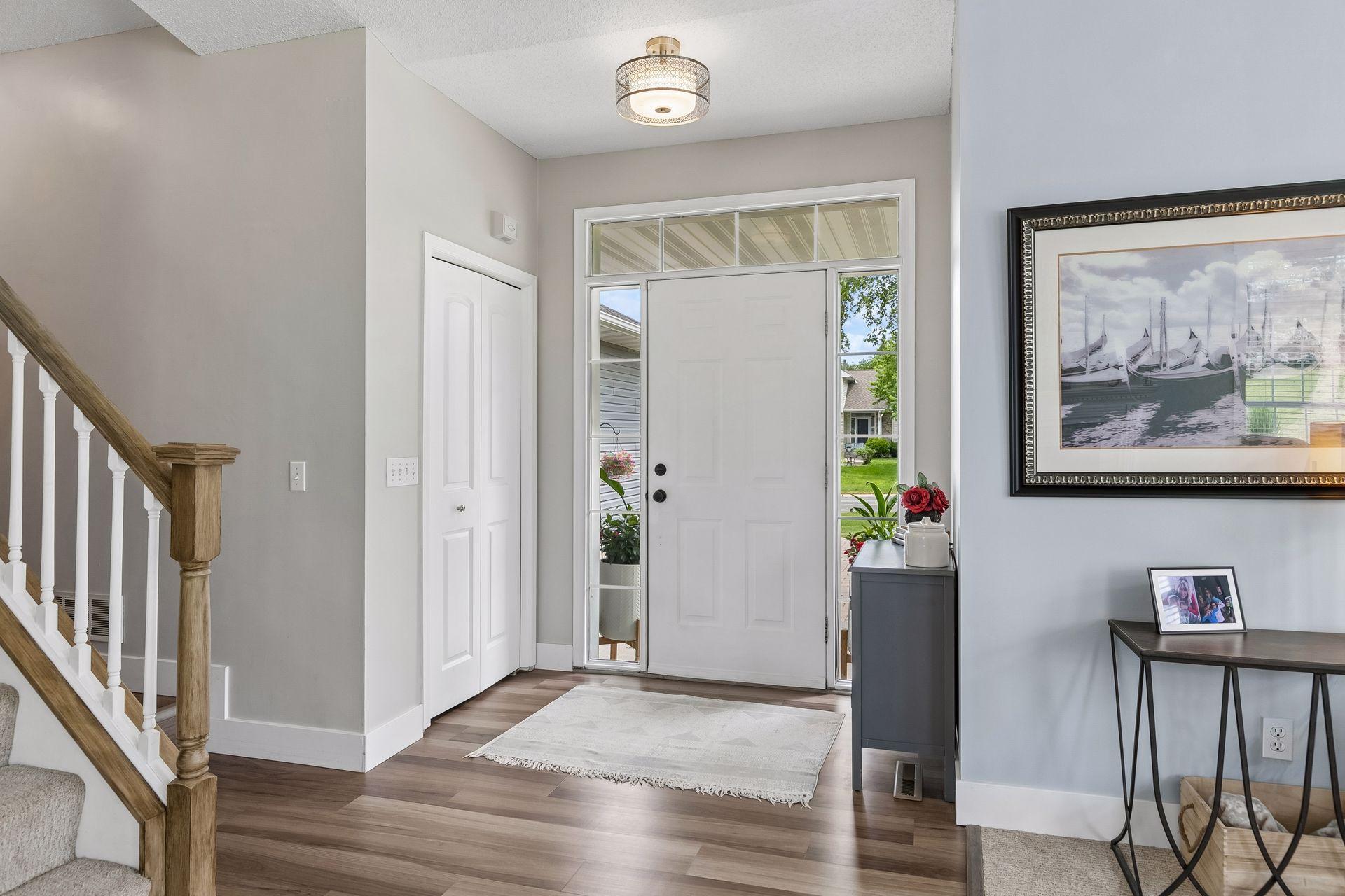 17437 Hazel Court Property Photo 4