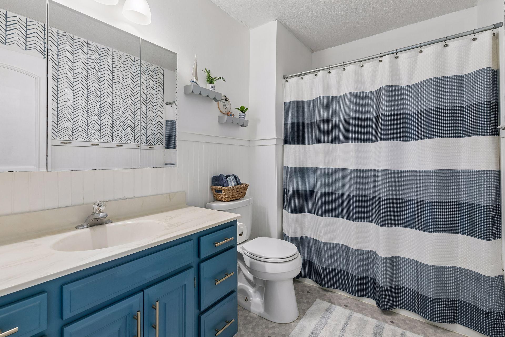 17437 Hazel Court Property Photo 28