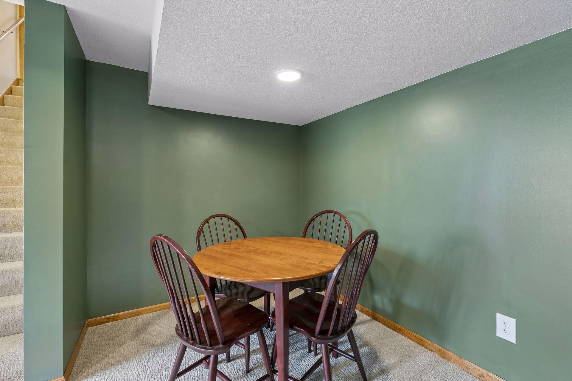 17437 Hazel Court Property Photo 31