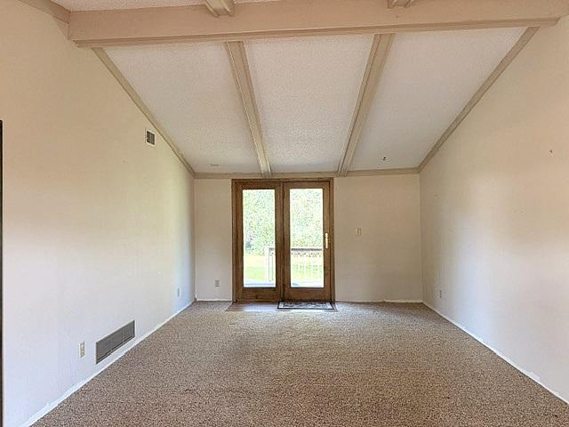 2022 River Road Property Photo 4
