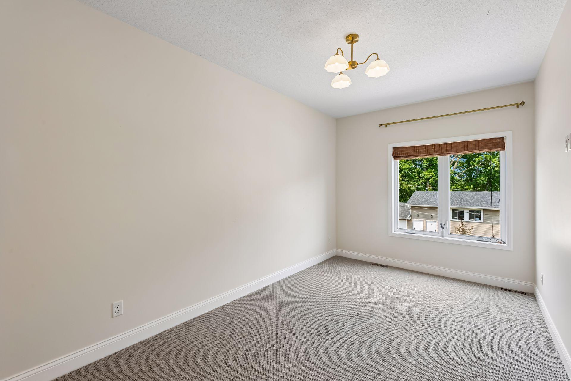 4663 Suffolk Road Property Photo 18