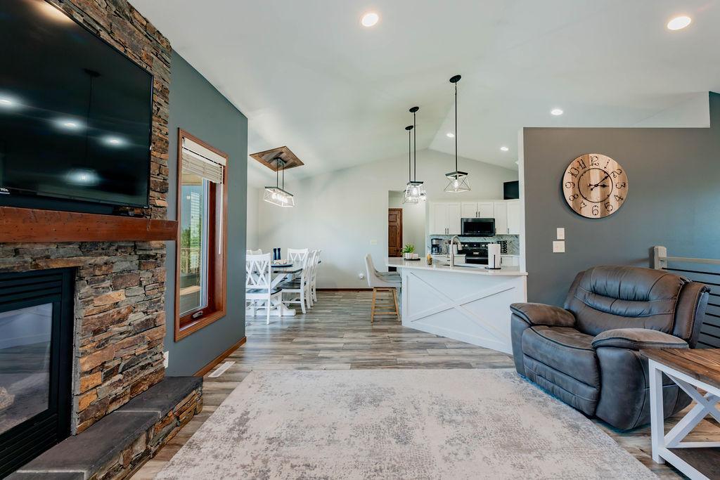 620 2nd Street Property Photo 11