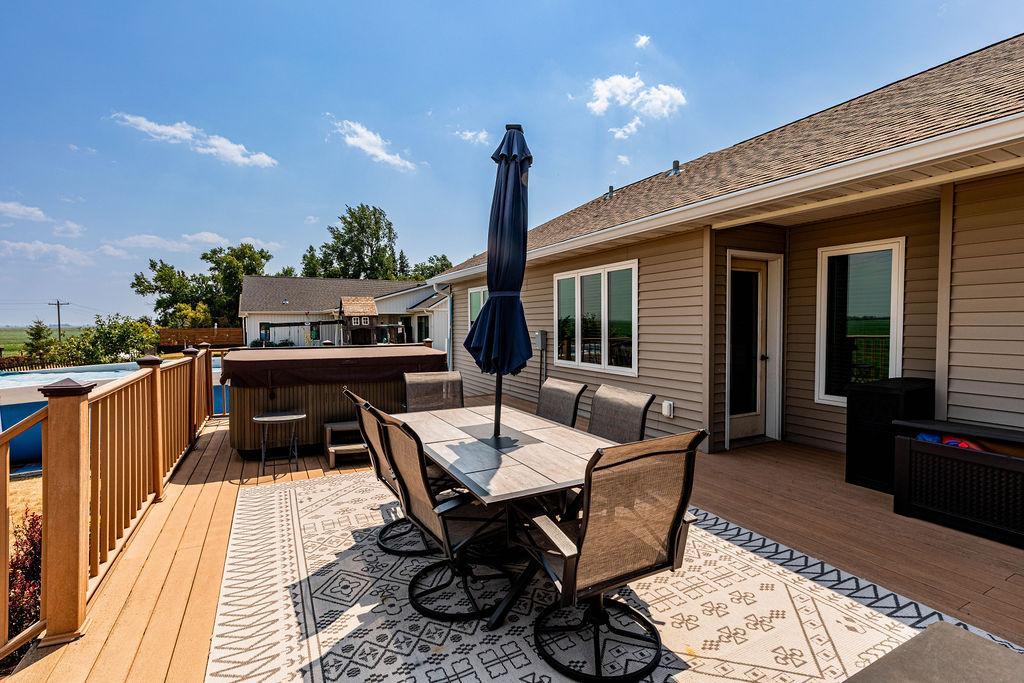 620 2nd Street Property Photo 46