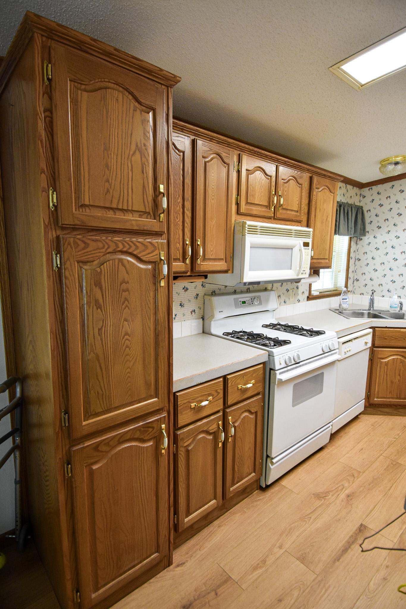 230 4th Street Property Photo 7