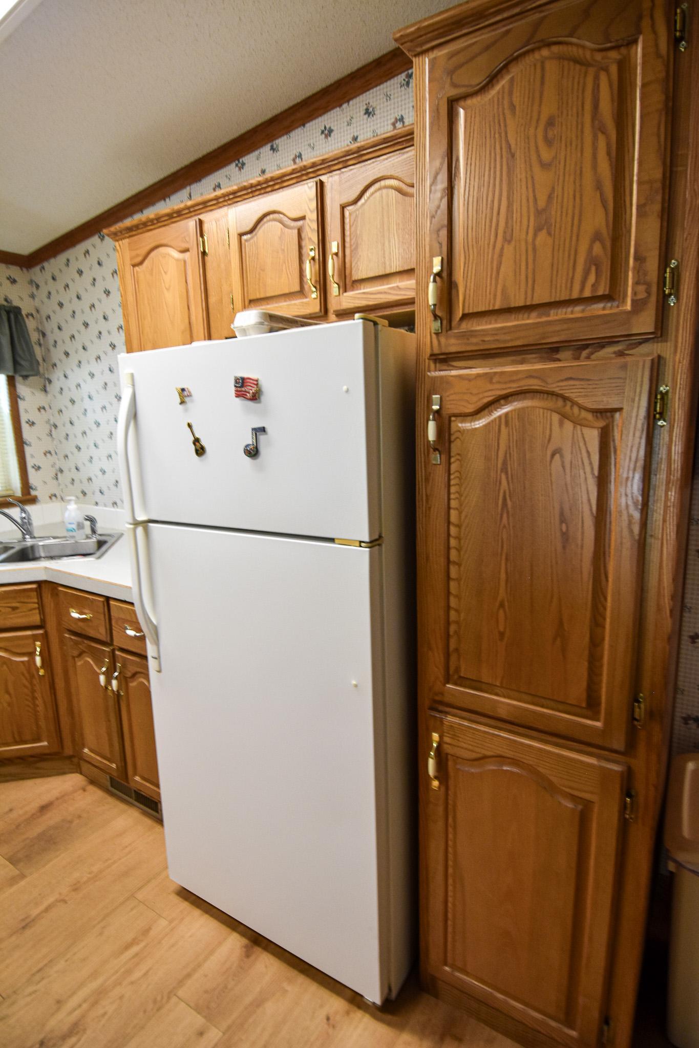230 4th Street Property Photo 12