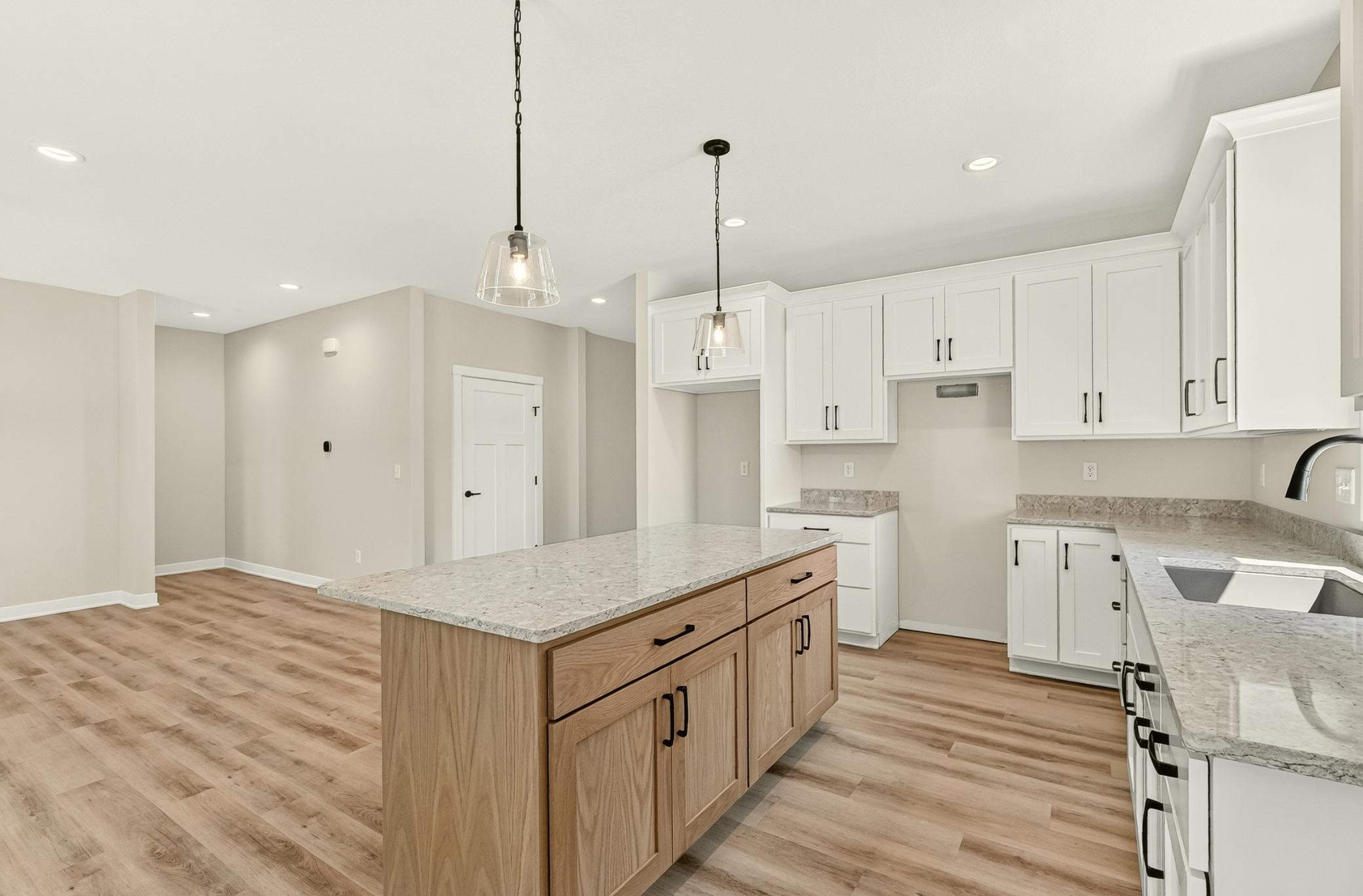 1507 14th Ave Ne Property Photo 9