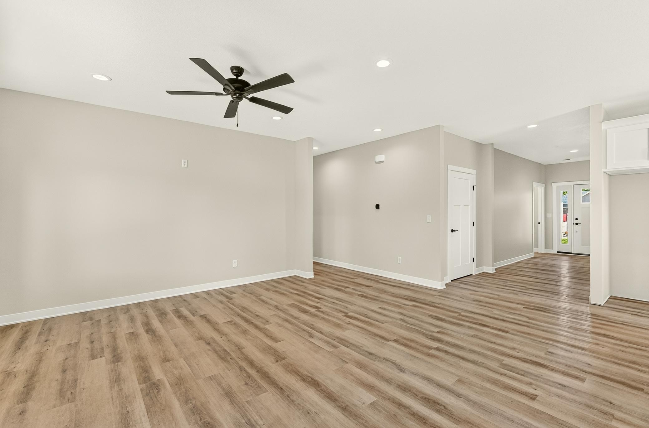 1507 14th Ave Ne Property Photo 12