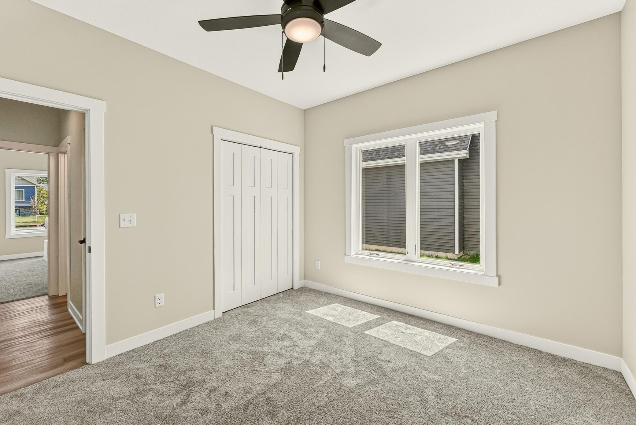 1507 14th Ave Ne Property Photo 20