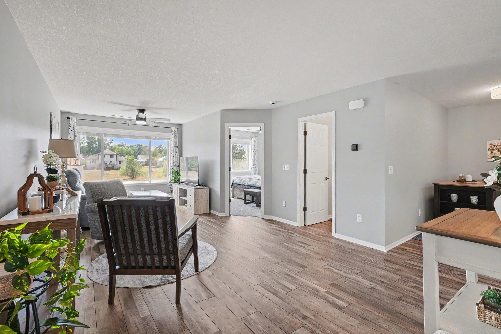 38268 Explorer Circle 912 Property Photo 6