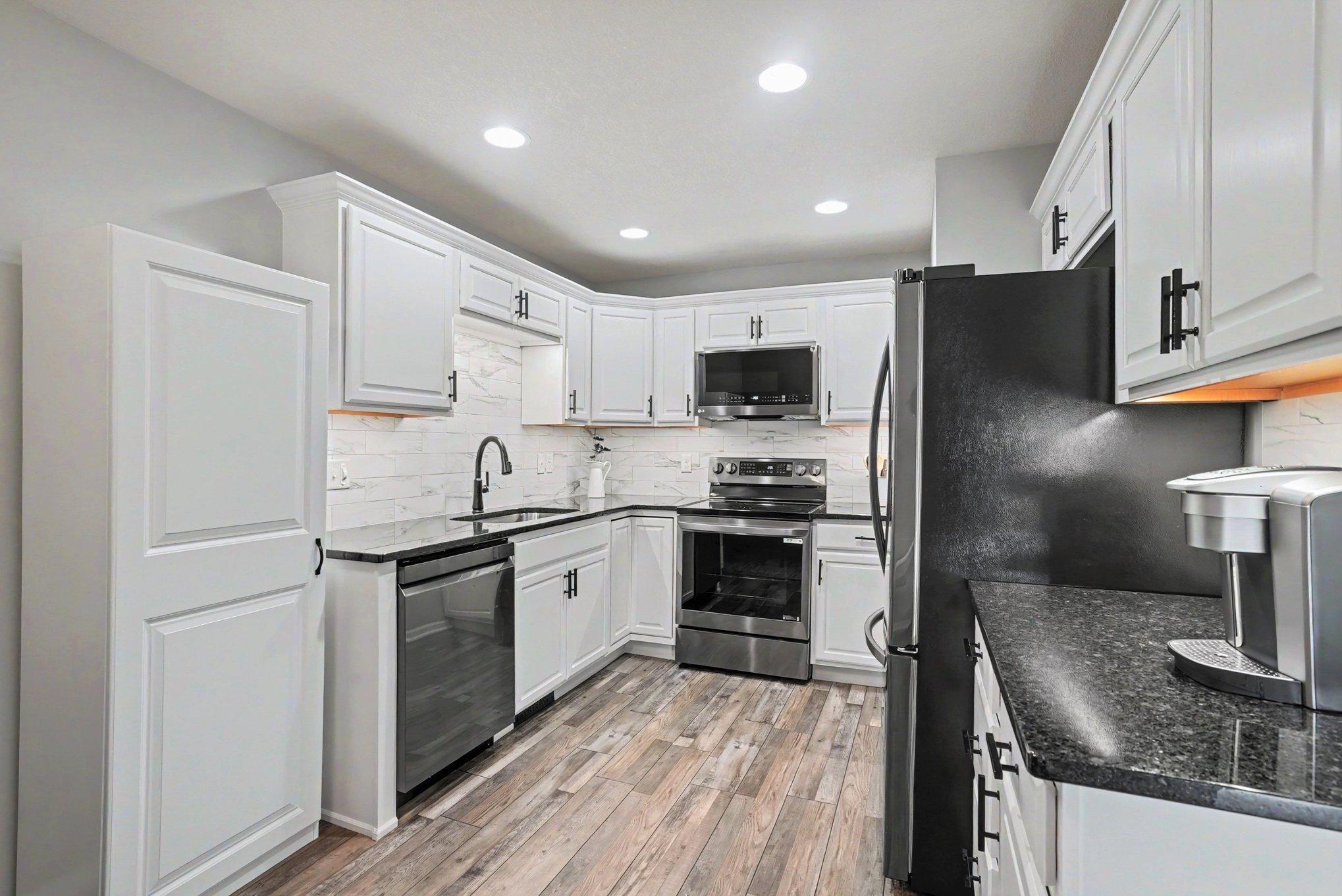 38268 Explorer Circle 912 Property Photo 7