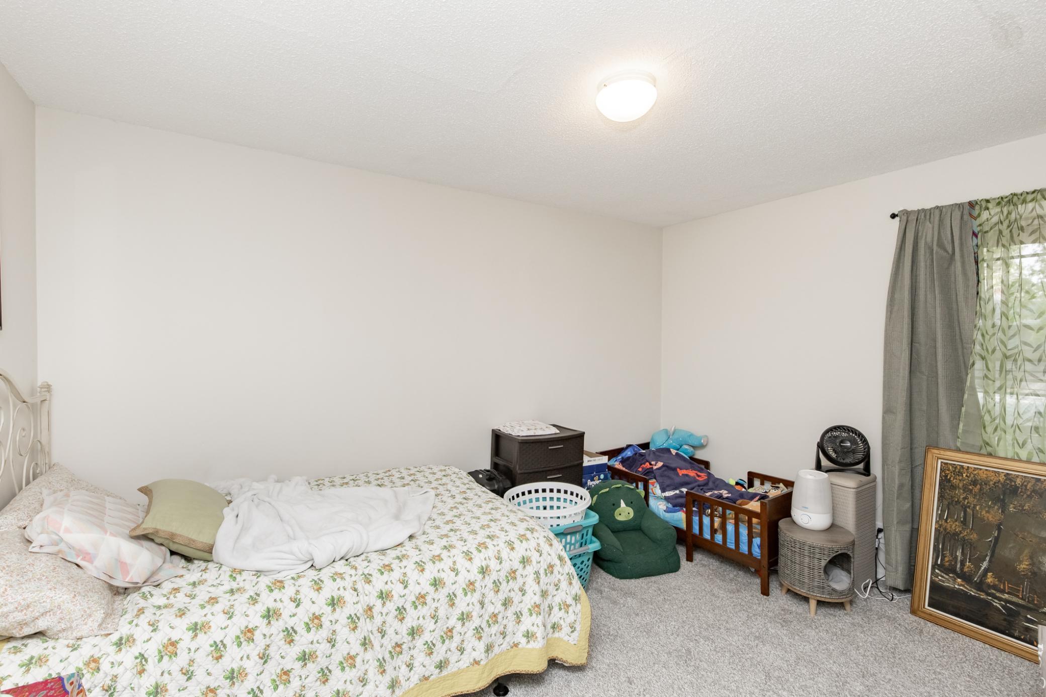 1601-1603 Broadway N Property Photo 15