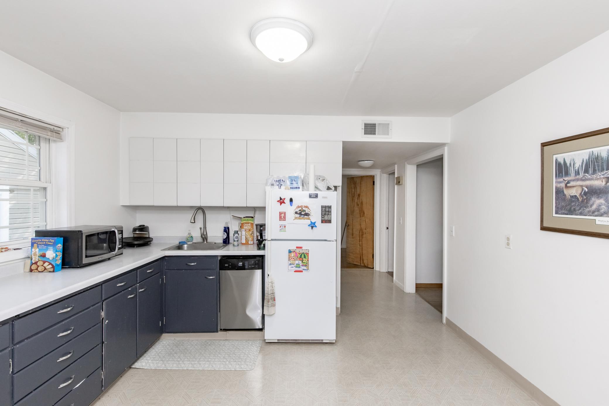 1601-1603 Broadway N Property Photo 31