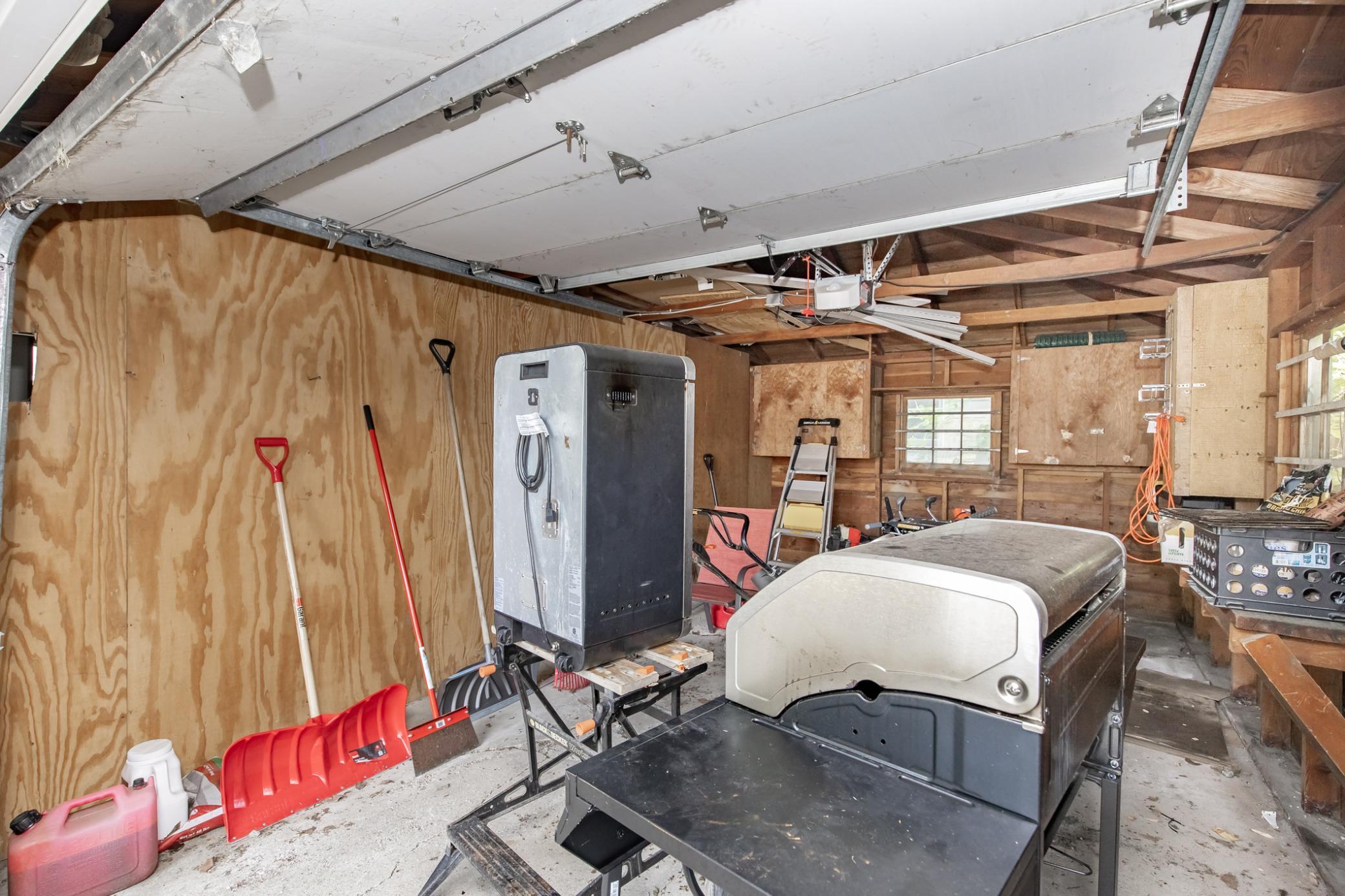 1601-1603 Broadway N Property Photo 45