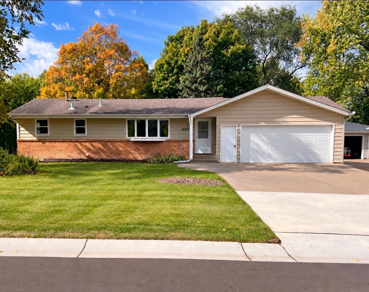 6573 Berkshire Lane N Property Photo 1