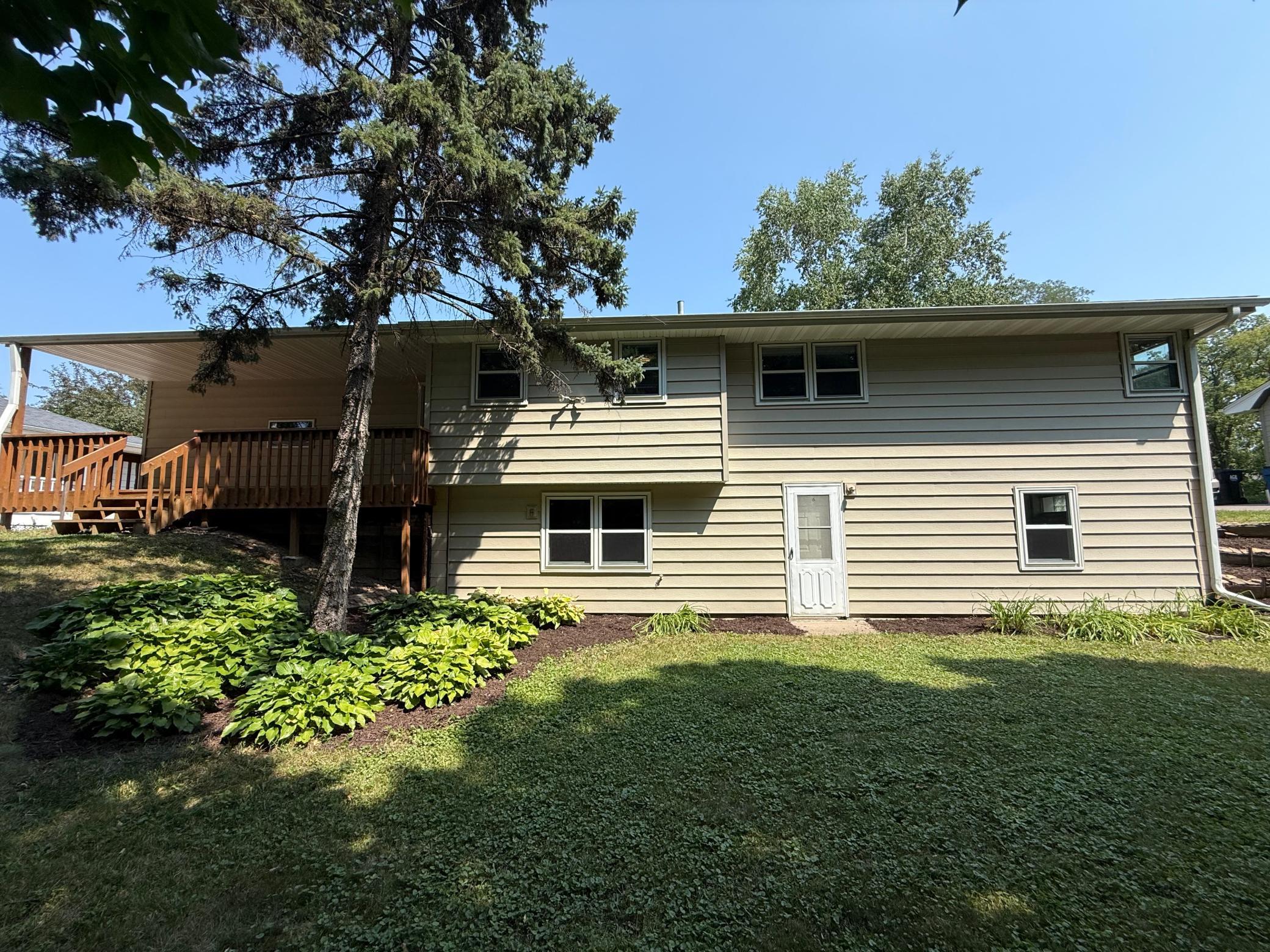 6573 Berkshire Lane N Property Photo 3
