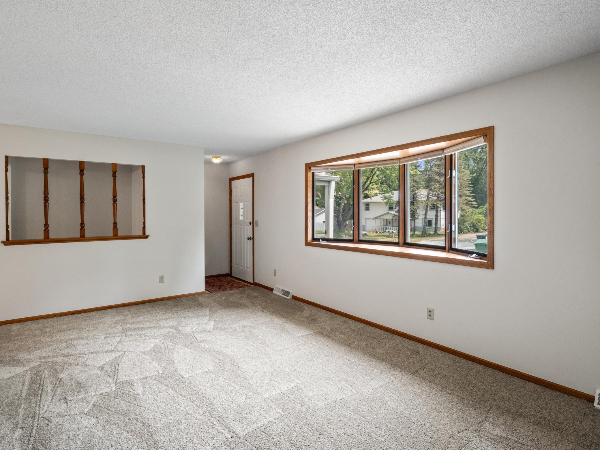 6573 Berkshire Lane N Property Photo 6