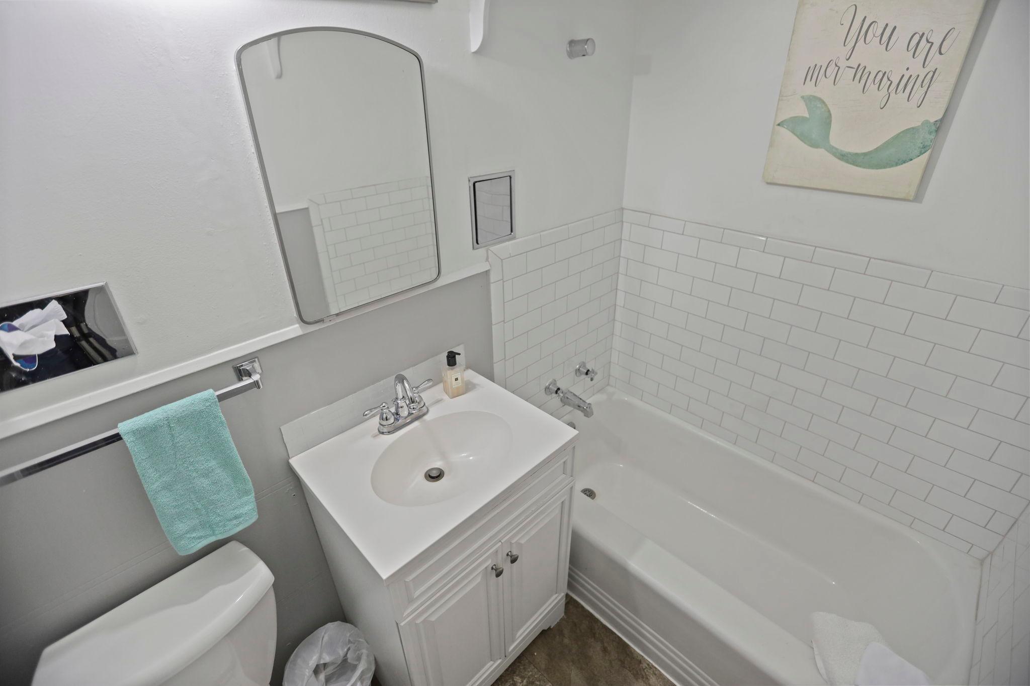 213 Central Avenue N Property Photo 17
