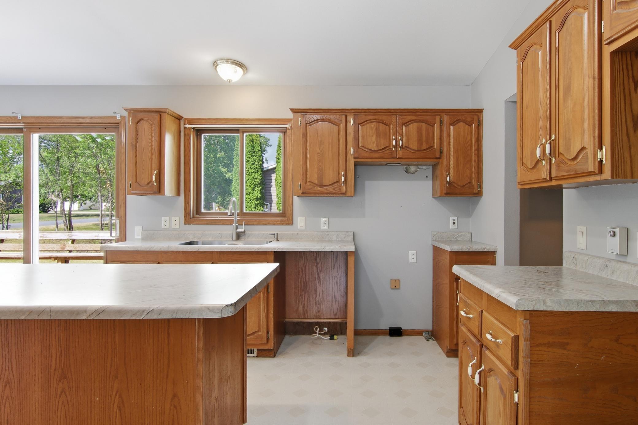 500 N Sheppard Street Property Photo 13