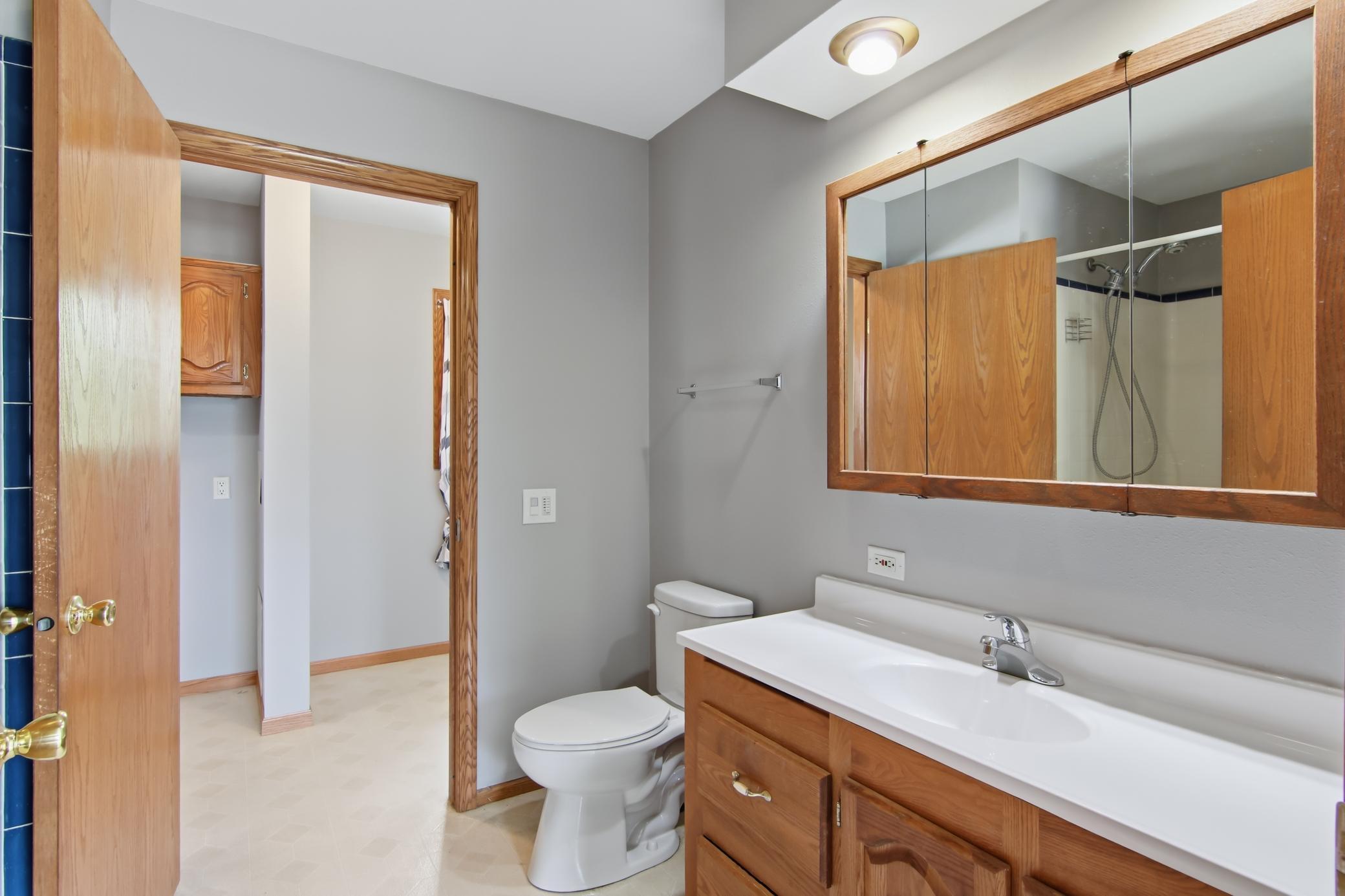 500 N Sheppard Street Property Photo 17