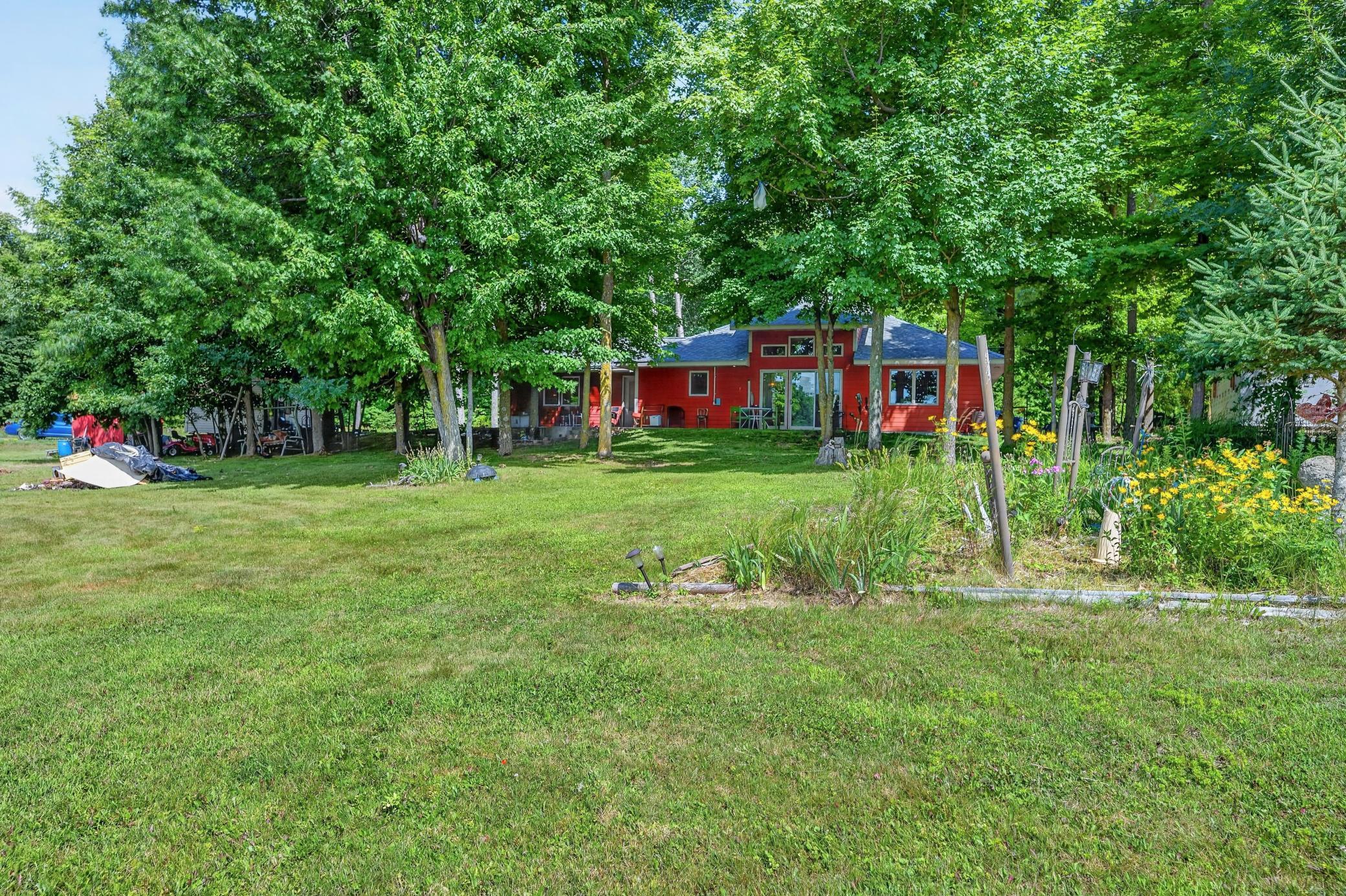 318 Wennenberg Shore Drive Property Photo 33