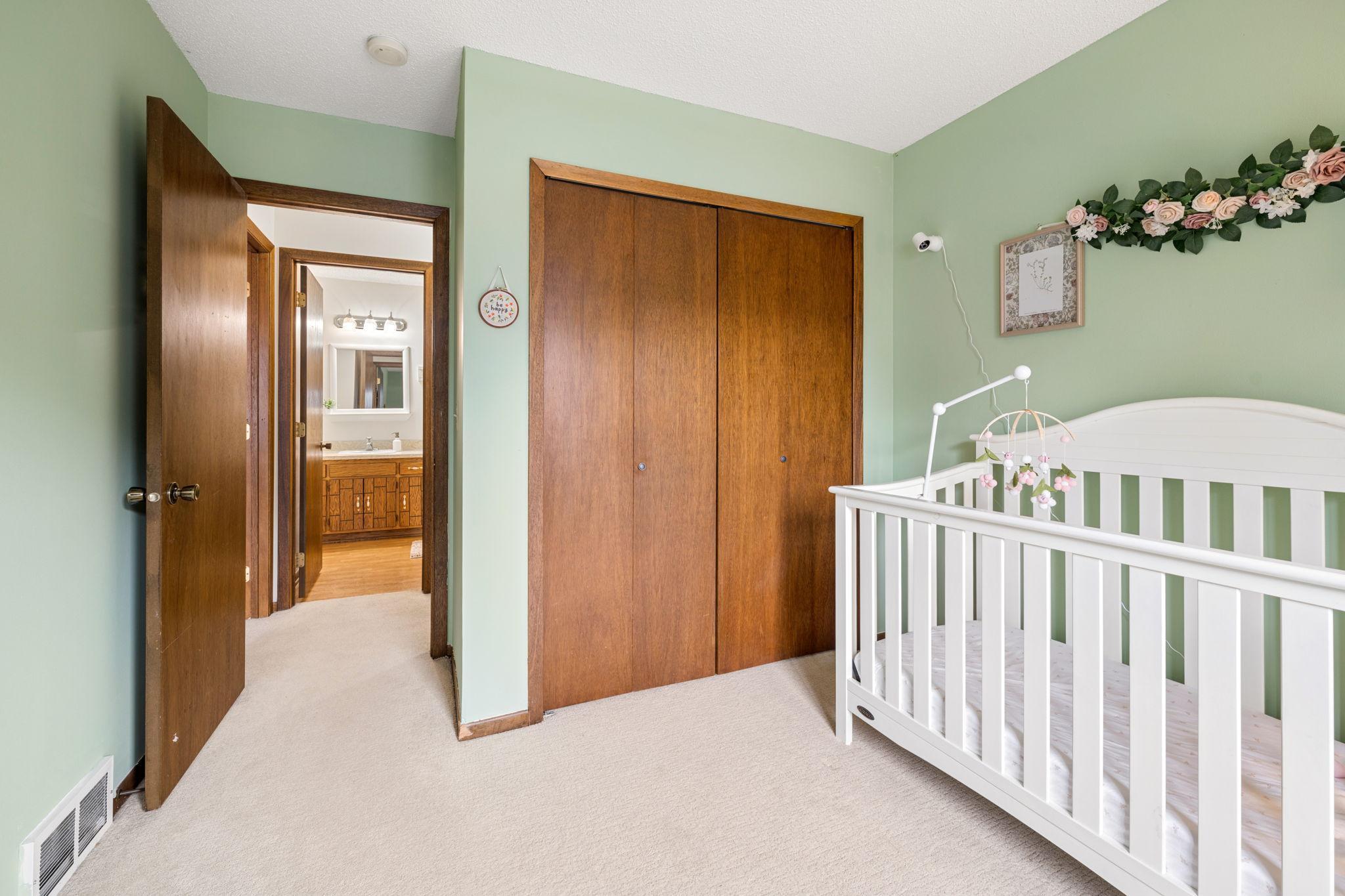 899 Lawnview Avenue Property Photo 17