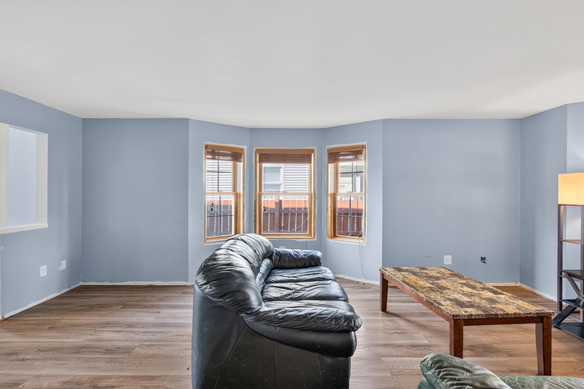 1907 25th Avenue N Property Photo 7