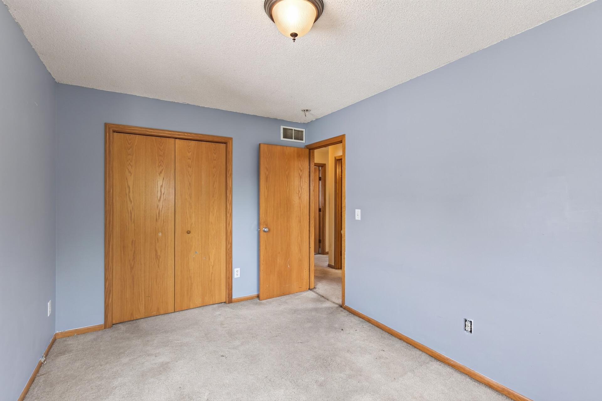 1907 25th Avenue N Property Photo 17