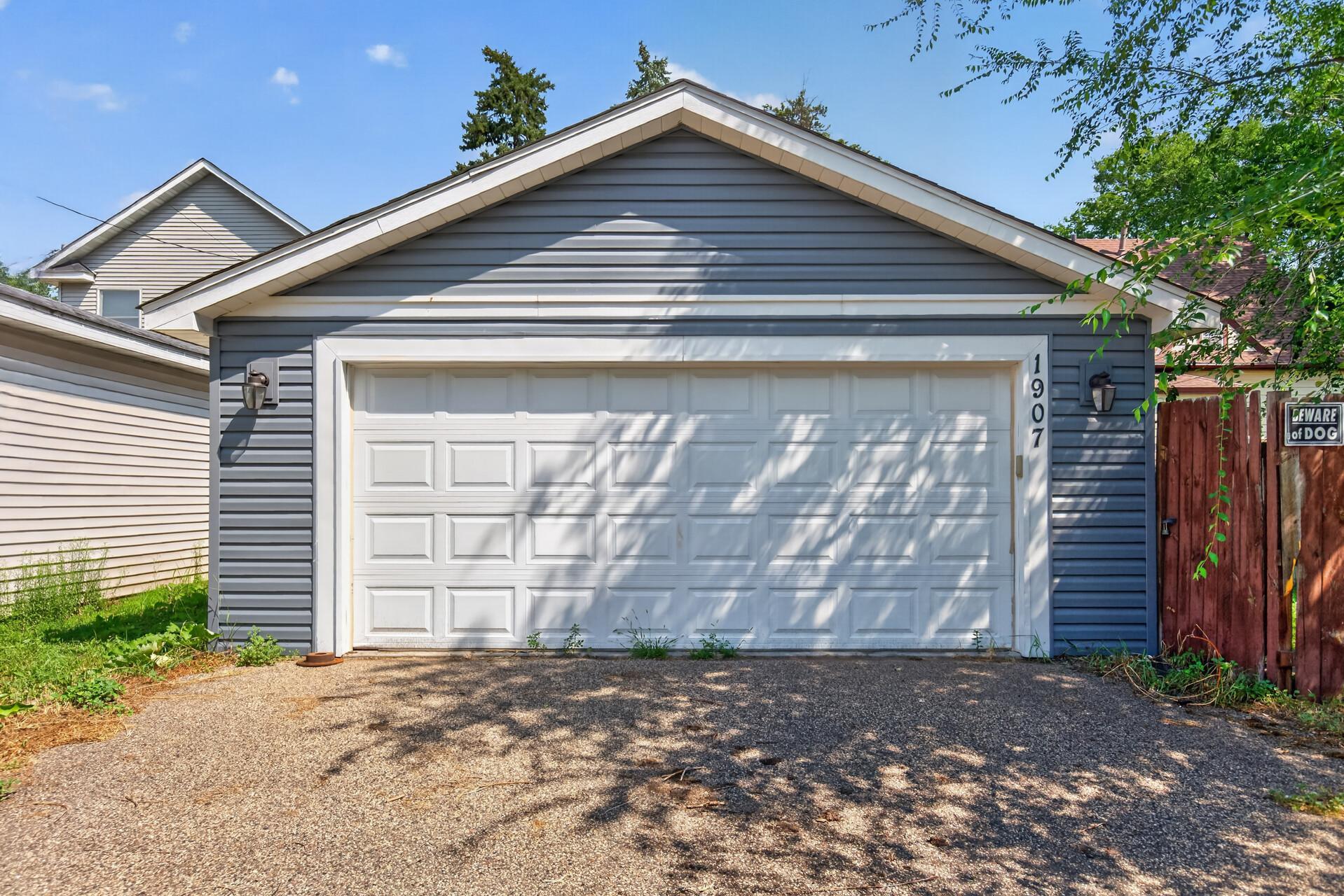 1907 25th Avenue N Property Photo 25