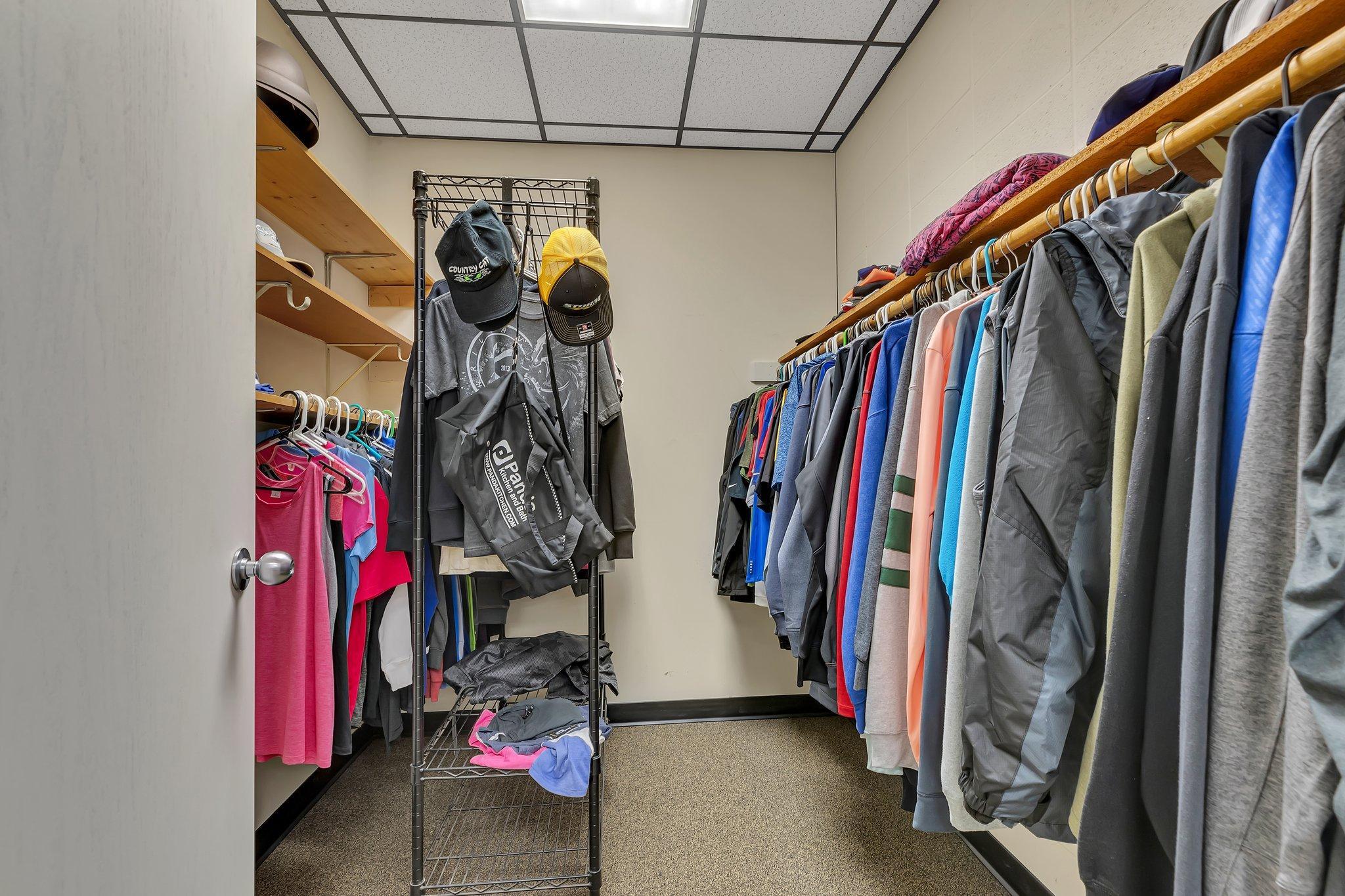 304 1st Avenue E Property Photo 16