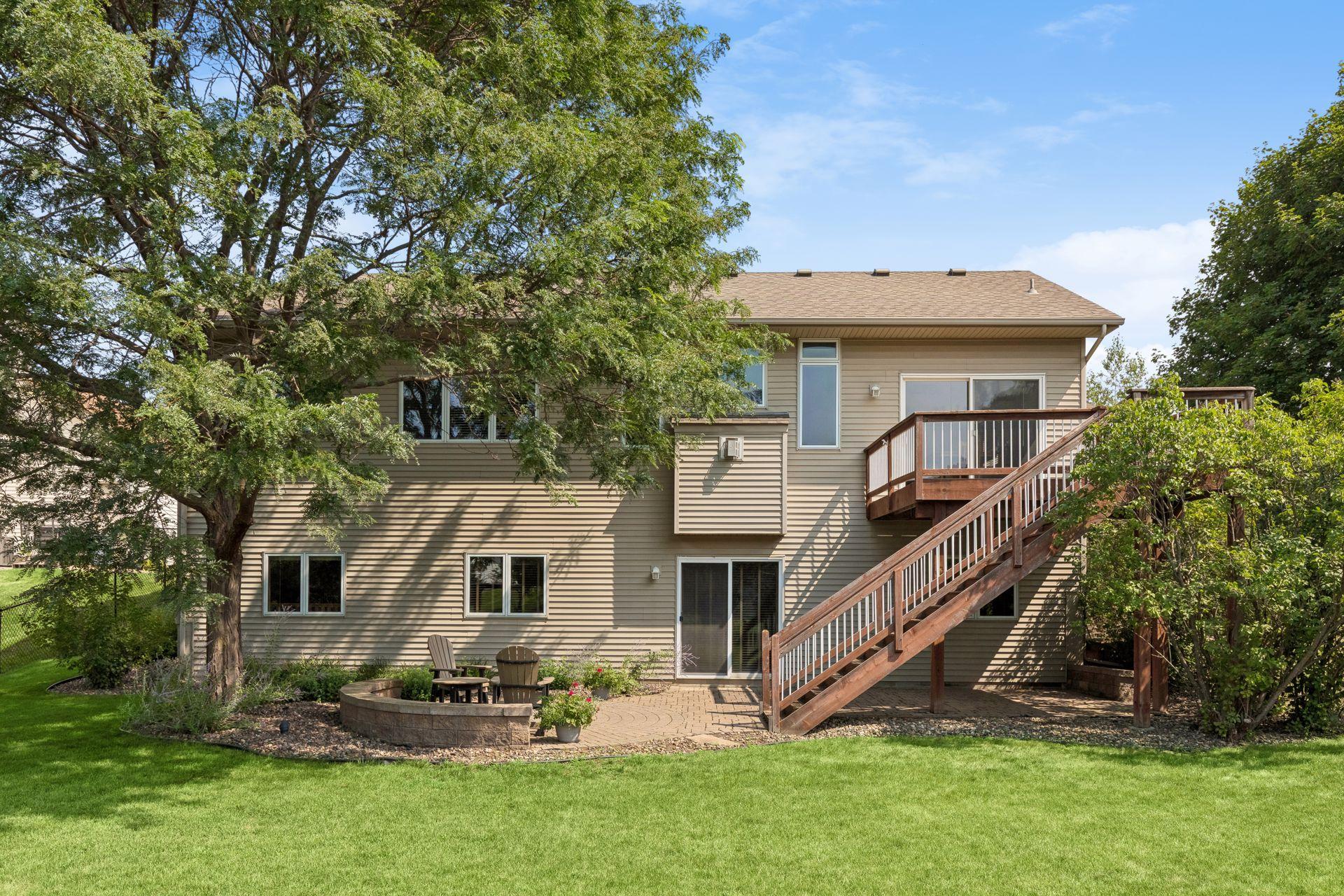 18832 Exclusive Path Property Photo 4