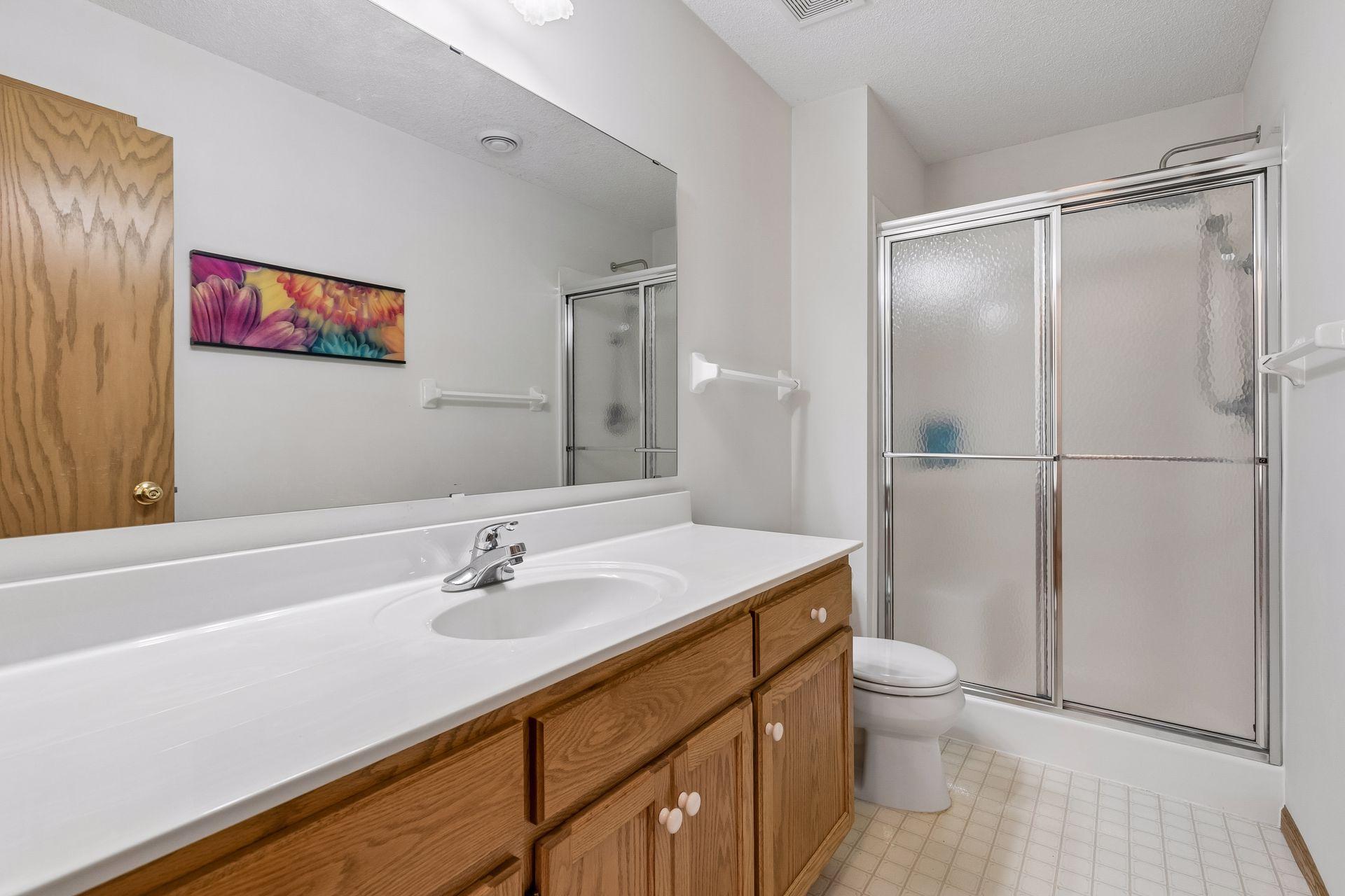 18832 Exclusive Path Property Photo 20