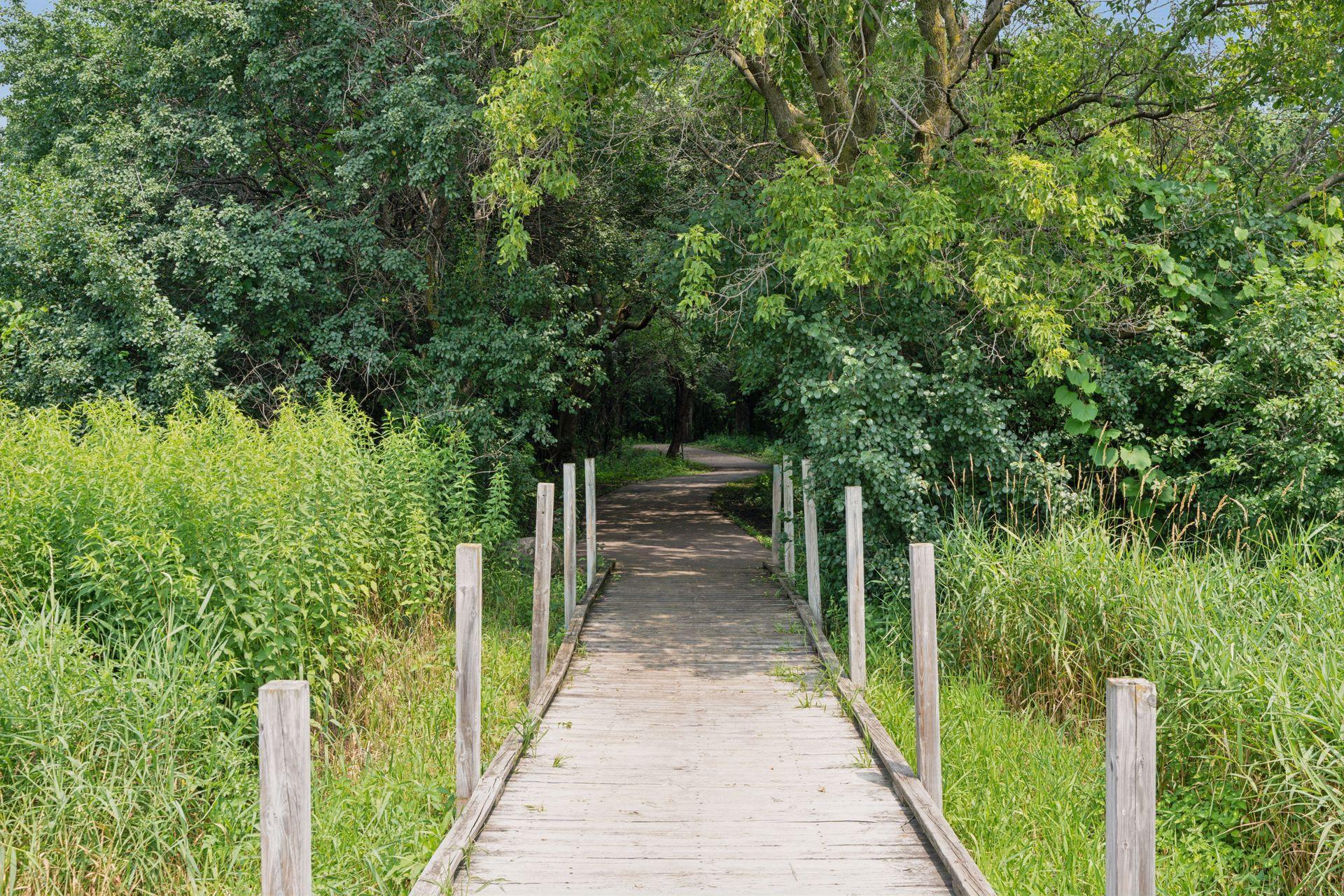 18832 Exclusive Path Property Photo 26