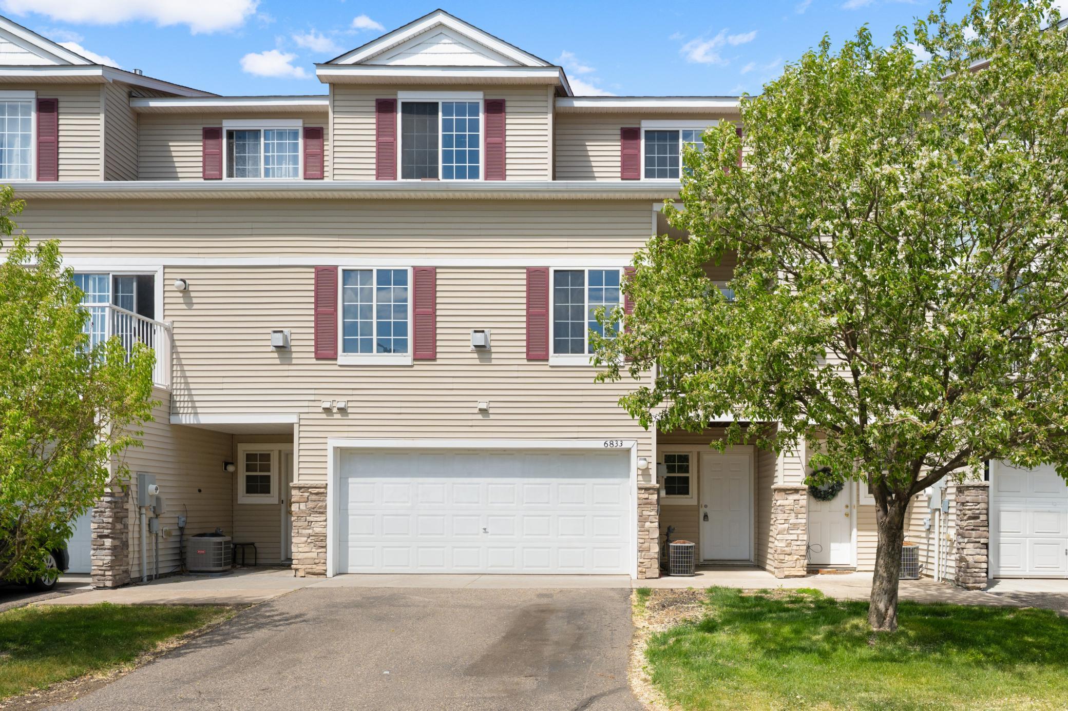 6833 Pine Crest Trl S Property Photo 1