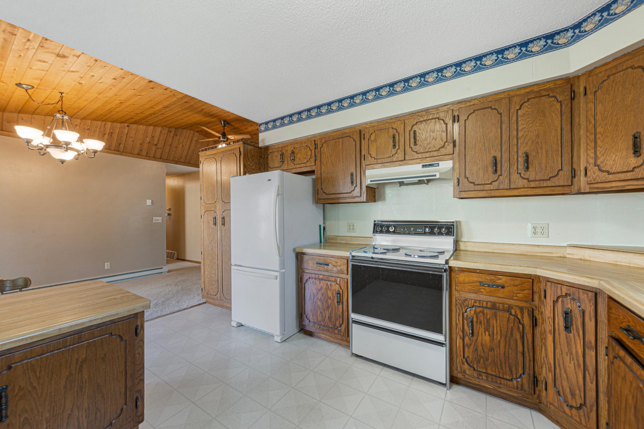 400 Beverly Street Property Photo 19